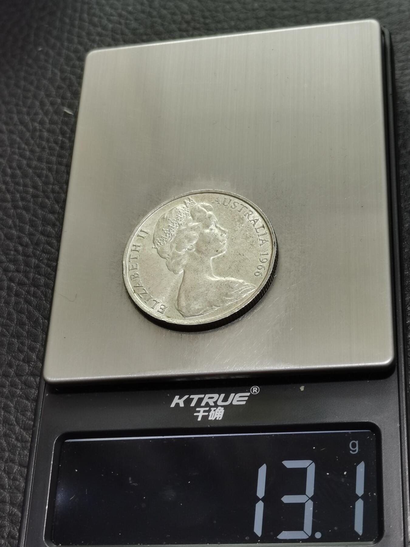 天下钱庄专场欢迎参拍 澳大利亚伊丽莎白半圆银币