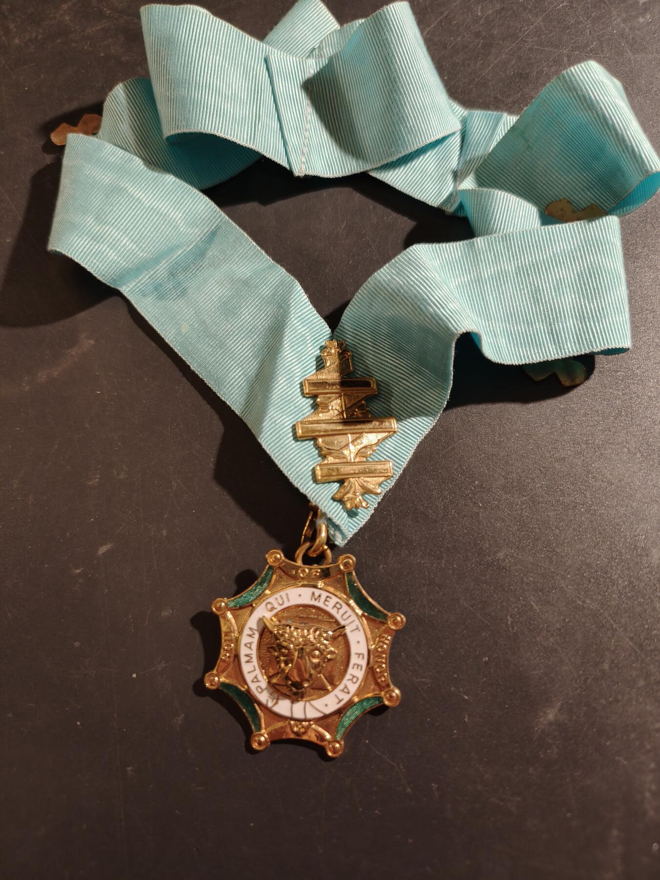 老王徽章第187期