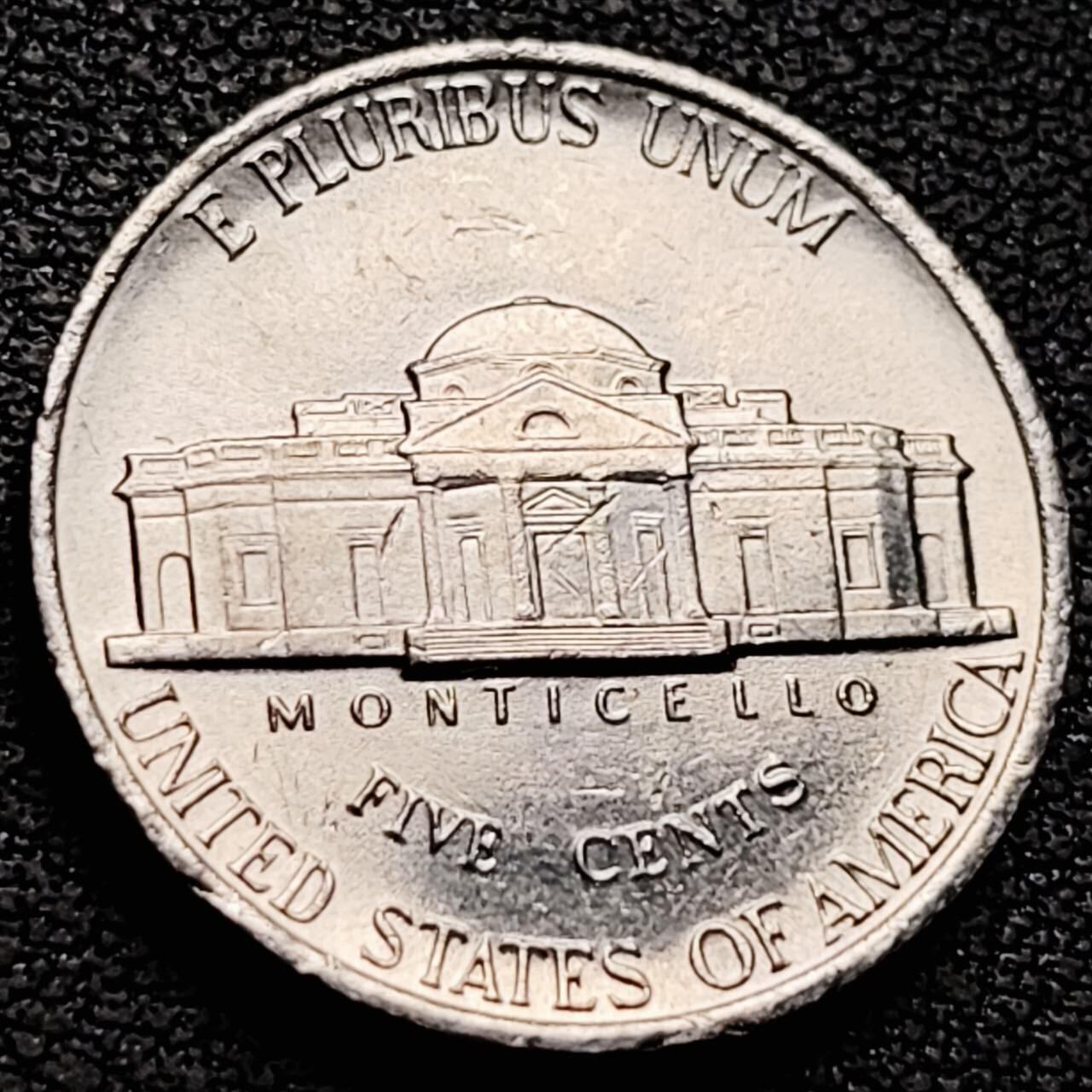 泉币菌-第210场-拍品多 请提前出价 。