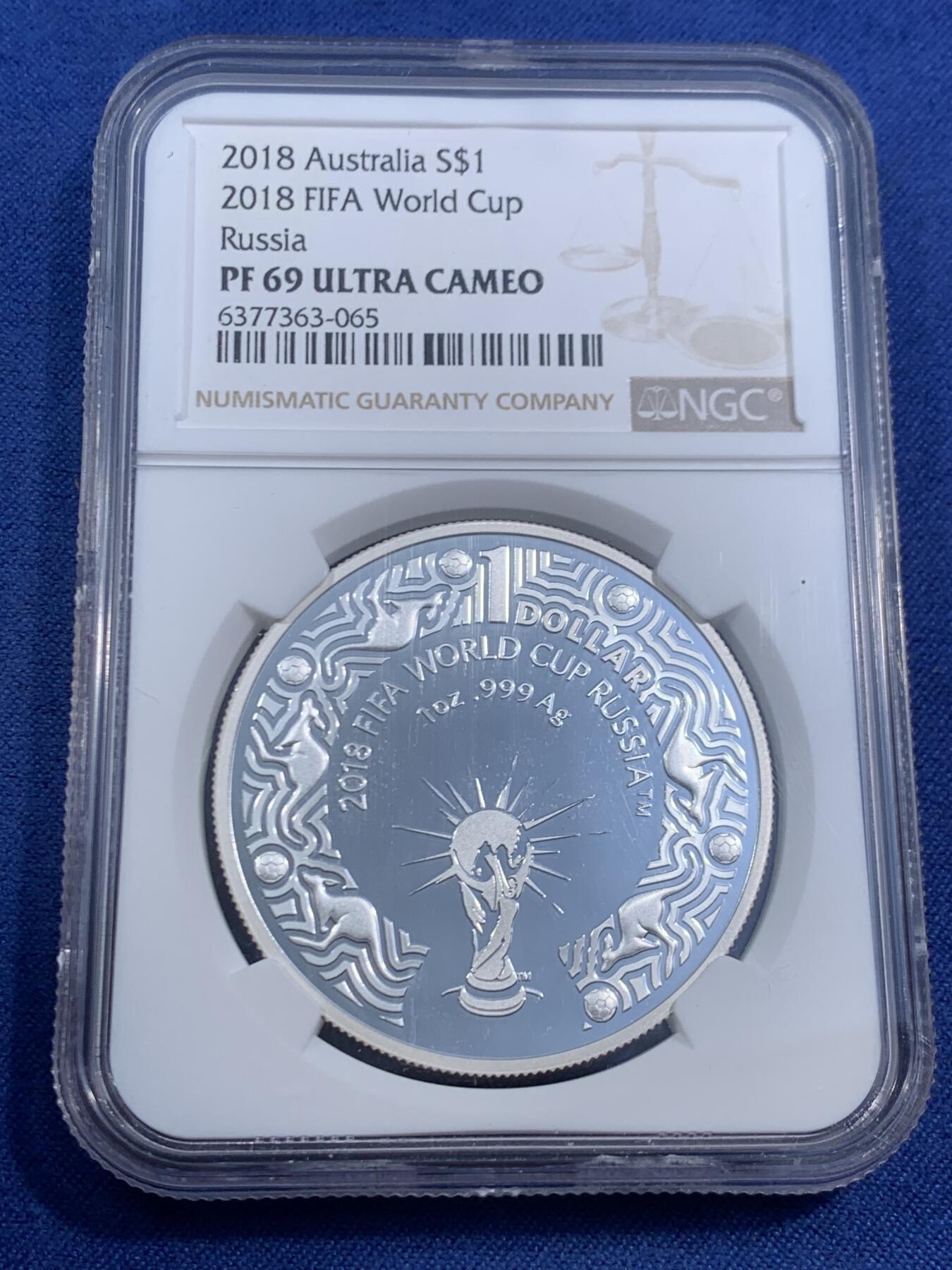 《竞宝斋》第470场 周日，周一，周二 3场连拍 （全场包邮）欢迎送拍 NGC PF69UC 2018年澳大利亚为俄罗斯世界杯发行的1元精制银币 1盎司31.1克999银
