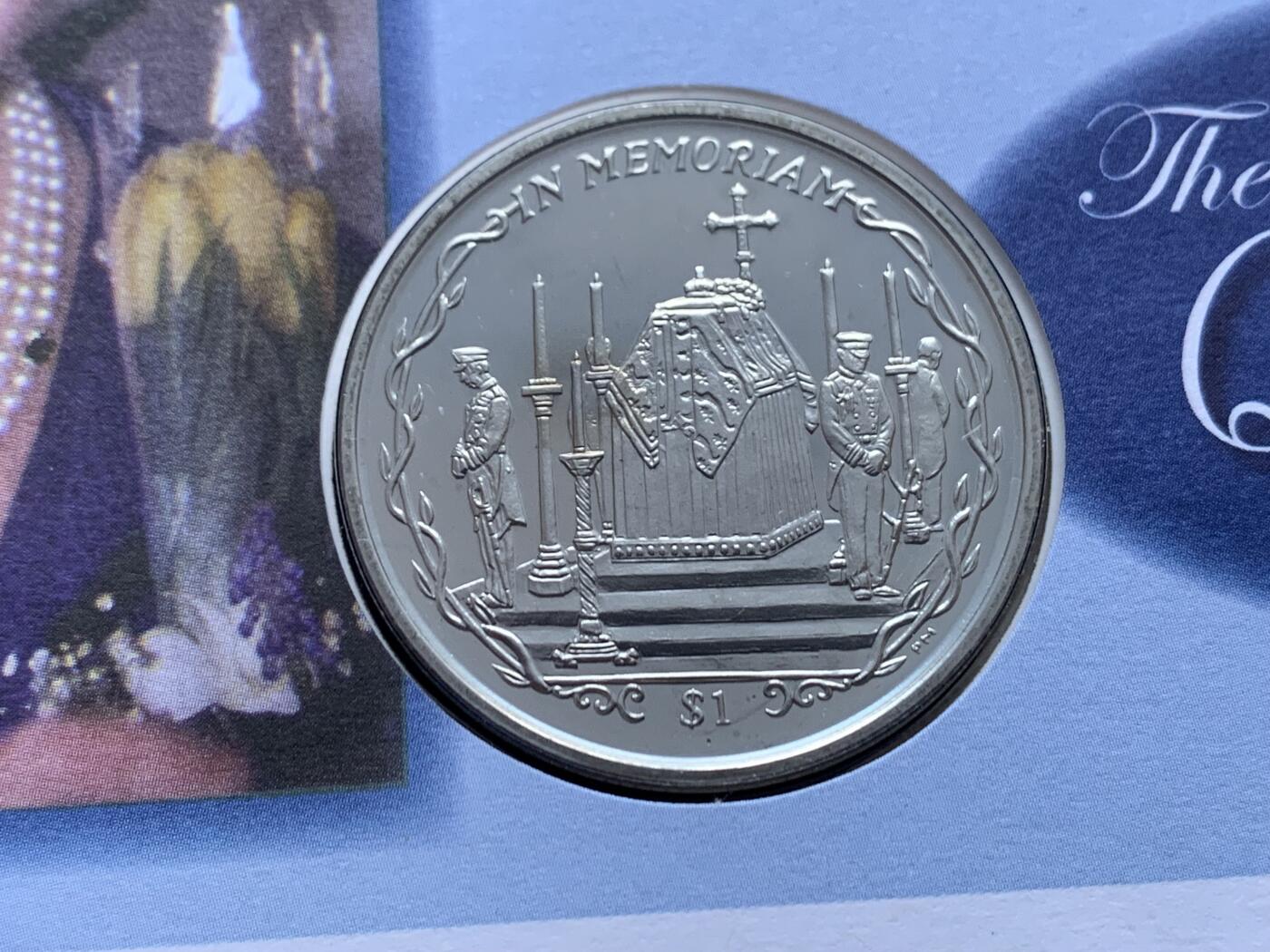 《竞宝斋》第470场 周日，周一，周二 3场连拍 （全场包邮）欢迎送拍 英属维京群岛2002年女王母亲葬礼1元纪念币，邮币首日封编号0363