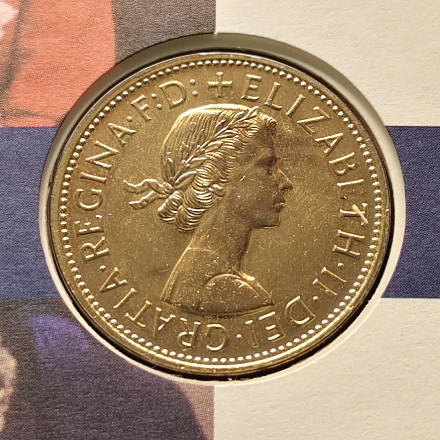 【全场包邮】纯粹捡漏拍513场 【邮币封】英国2002年女王登基金禧年（50周年）镀金便士纪念邮币封