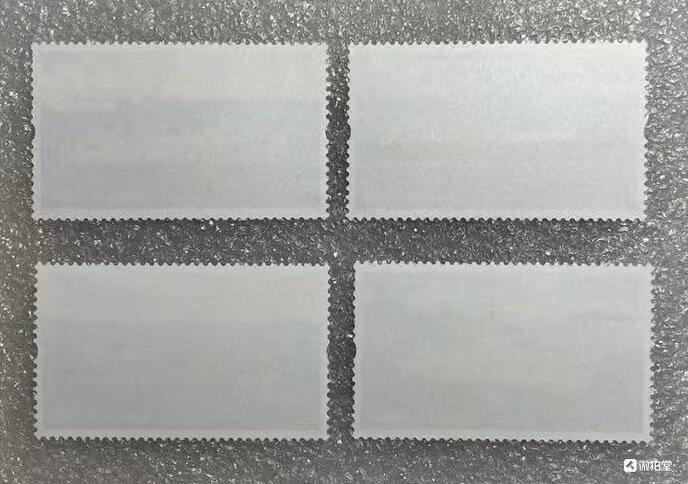 “中国船舶工业”邮票1套4枚。