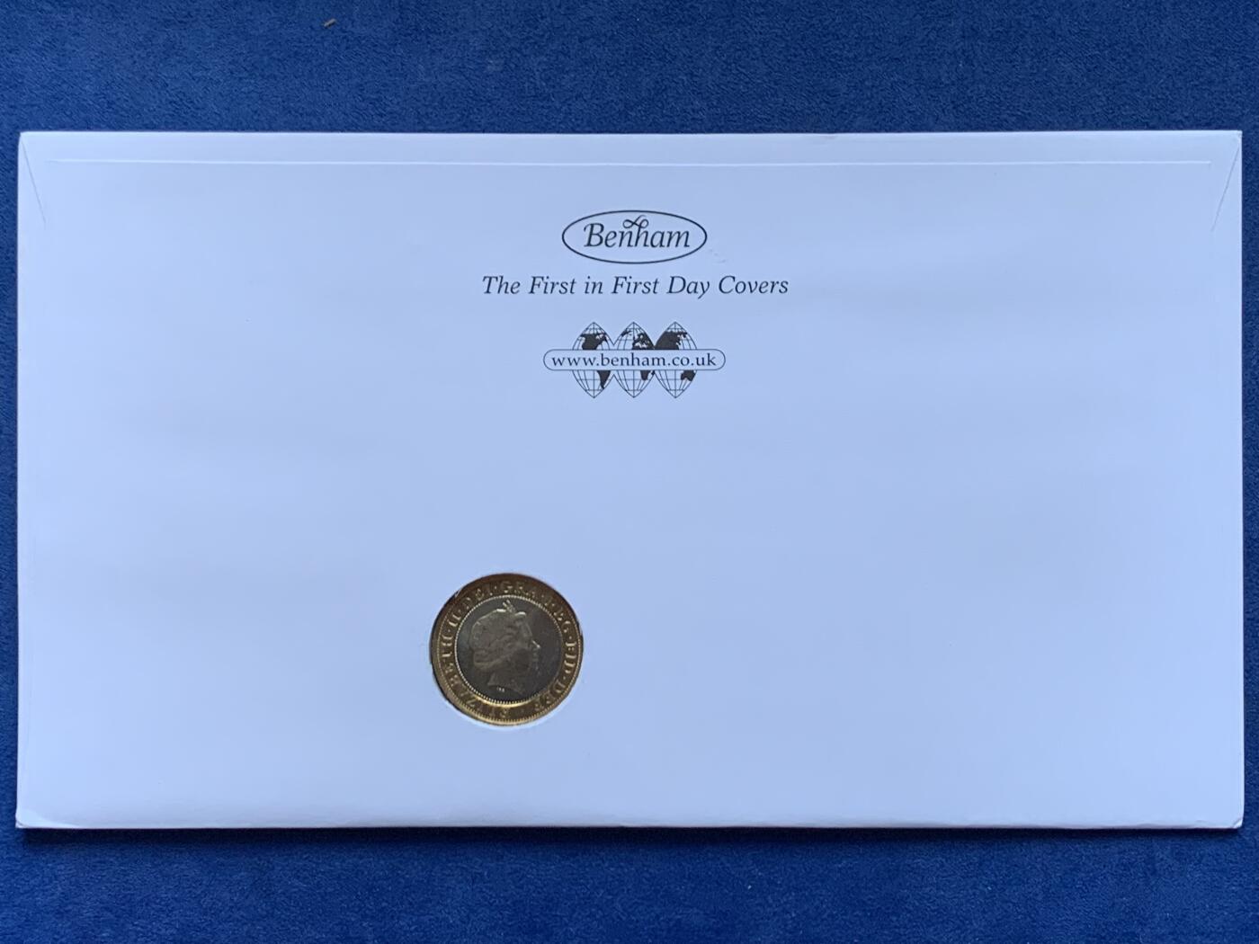 《竞宝斋》第470场 周日，周一，周二 3场连拍 （全场包邮）欢迎送拍 英国2005年火药阴谋400周年2英镑双色纪念币，邮币封