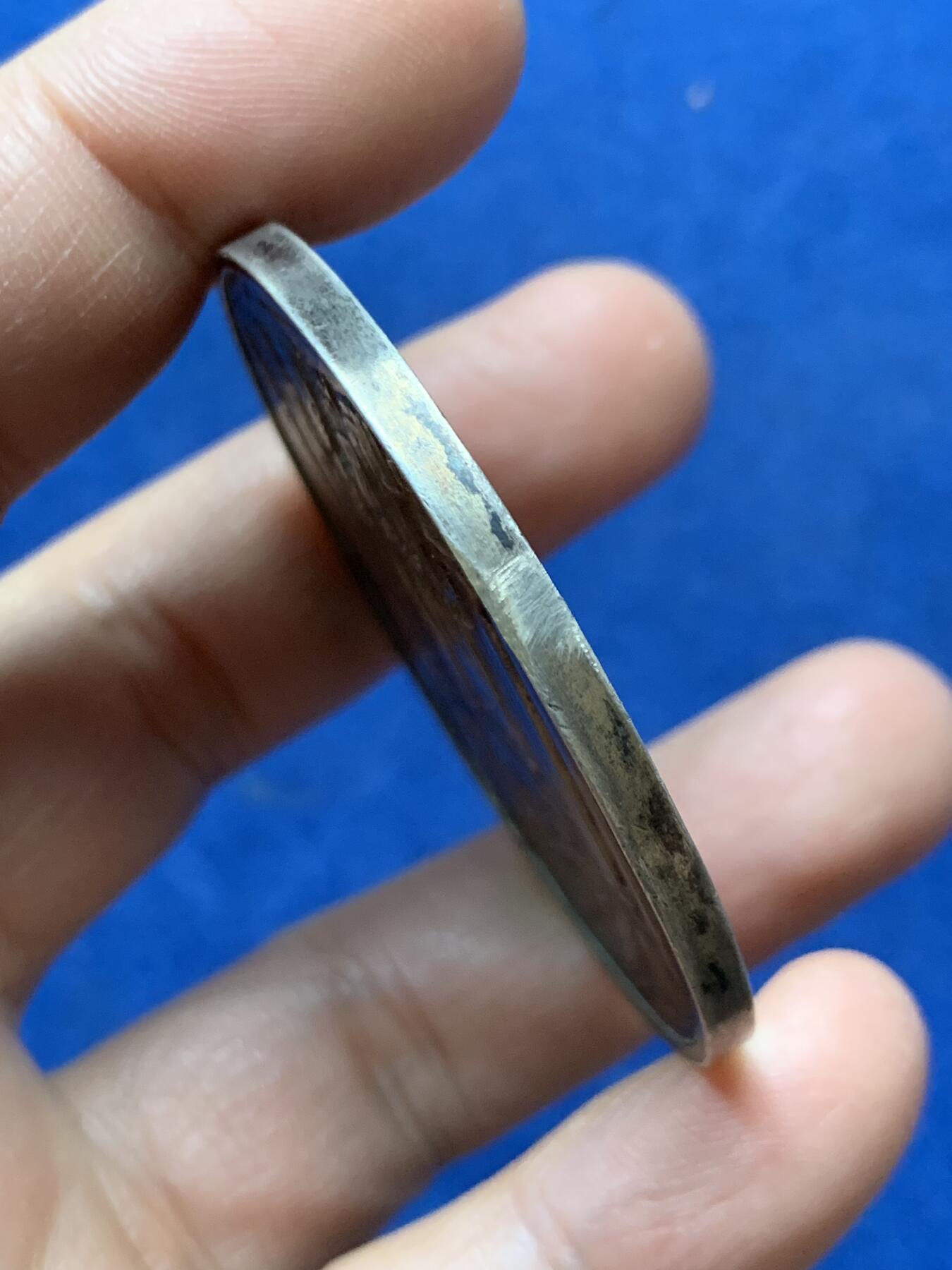 《竞宝斋》第470场 周日，周一，周二 3场连拍 （全场包邮）欢迎送拍 教皇庇护十世教皇训令纪念银章 47.6克 51.8mm