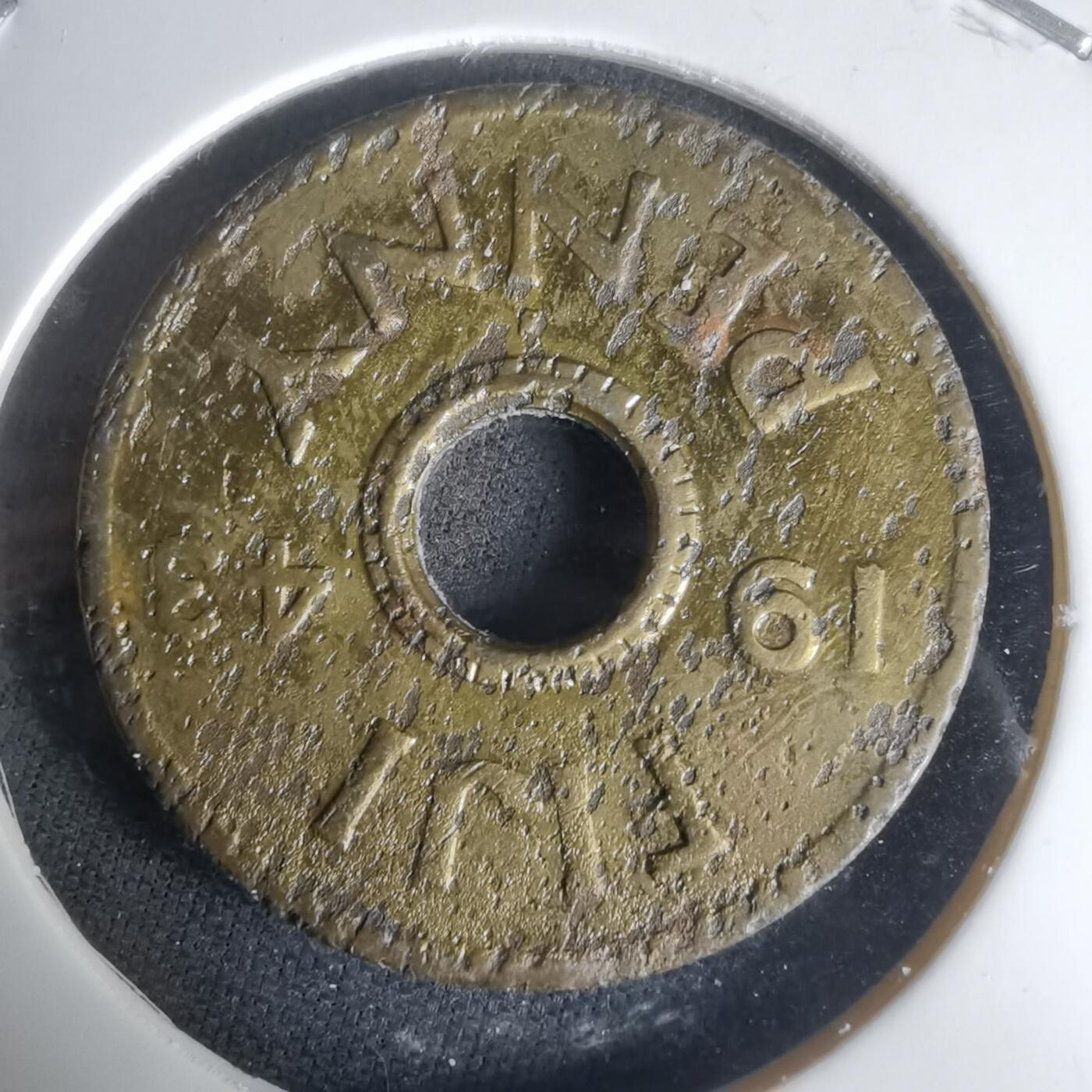 沼泽如烟--第1024场 斐济1943年1便士