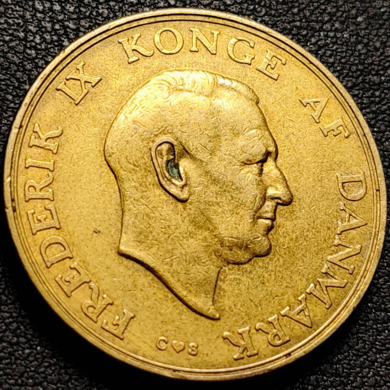 泉币菌-第210场-拍品多 请提前出价 。