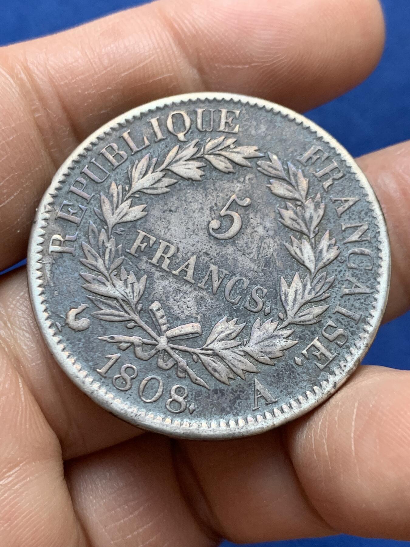 《竞宝斋》第470场 周日，周一，周二 3场连拍 （全场包邮）欢迎送拍 法国1808拿破仑一世5法郎银币 A厂标 给了表面改变 细节见图