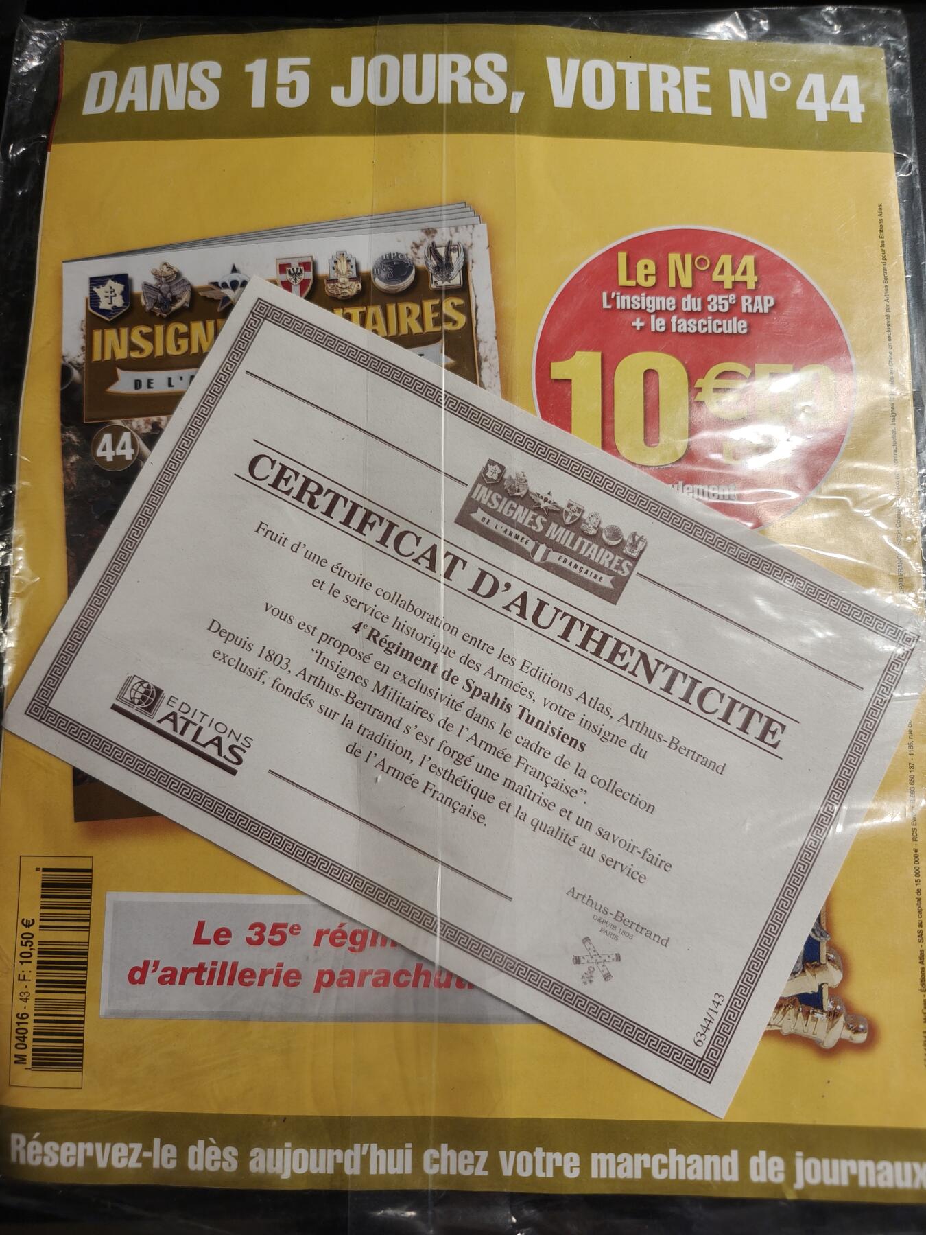 老王徽章第187期 法国第4突尼斯斯帕希骑兵团证章      带证书和单位介绍杂志    亚瑟贝特朗原盒