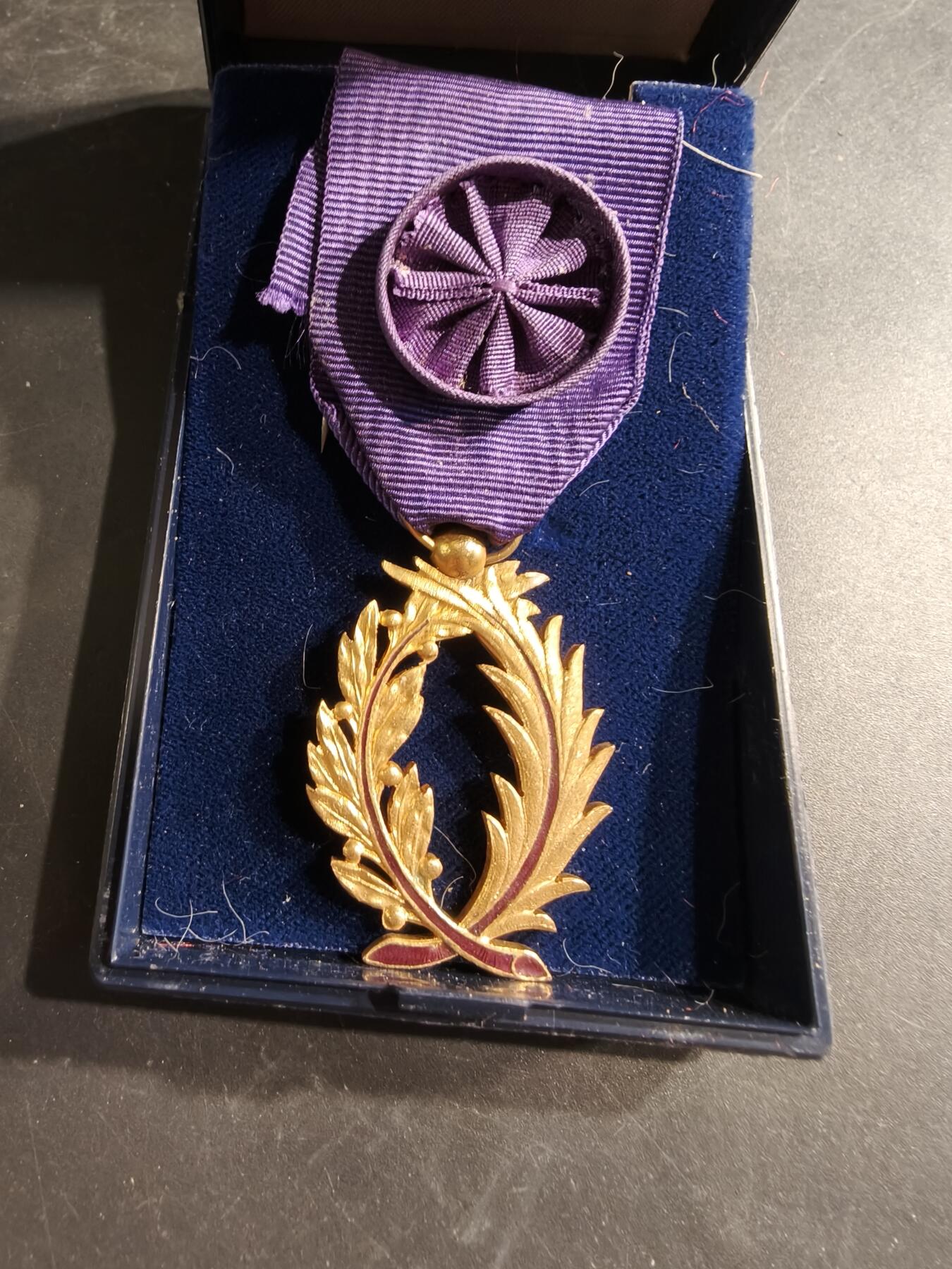 老王徽章第187期