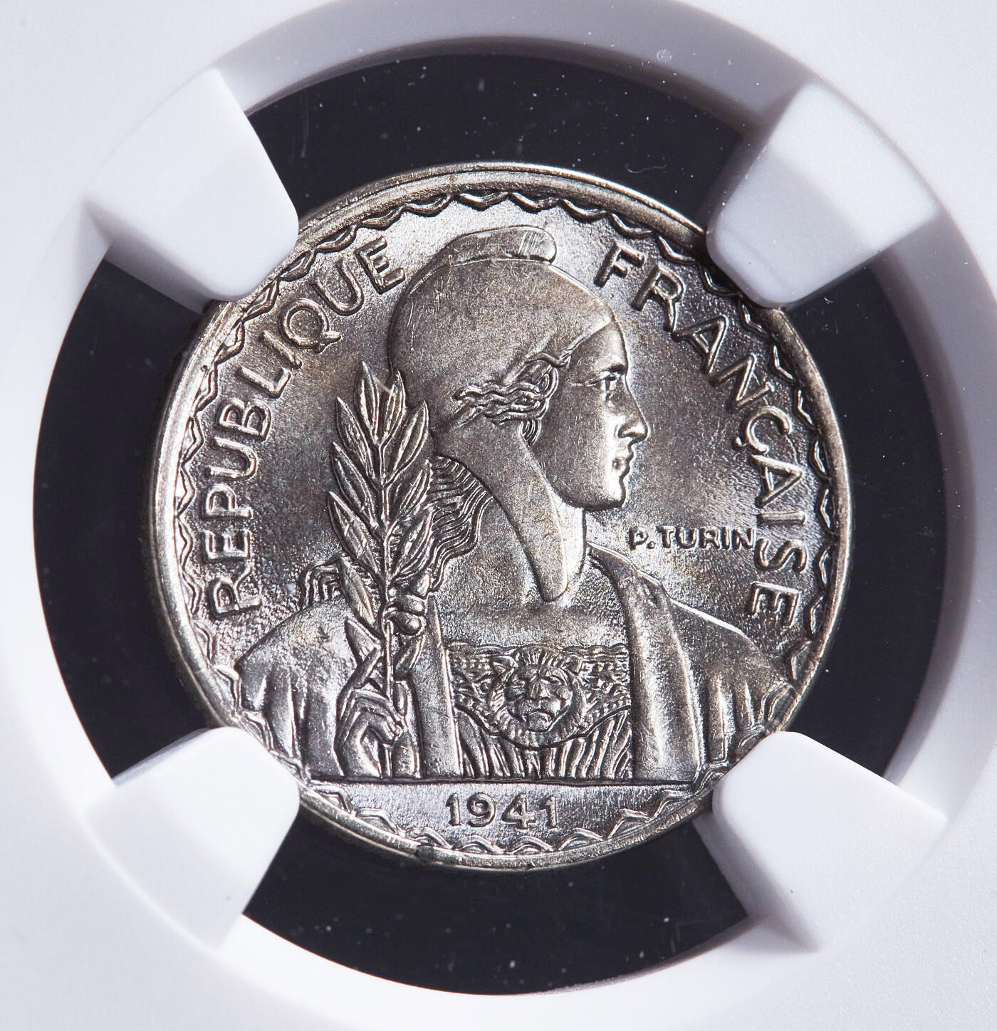 【俄甄集藏】2026年(049)03-18星期三 晚 19:30 全场包邮 法属印度支那1941年S版10分镍币，NGC MS64，转光品相