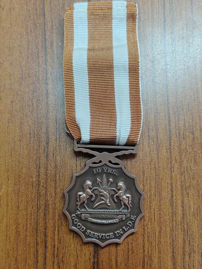 蜀地medal徽章收藏 春季精品拍场 - 莱索托王国铜级军事服役奖章 稀少 ，莱索托王国人口仅仅230万，军队更是少的可怜，仅有三千人余人，该章发行量可想而知