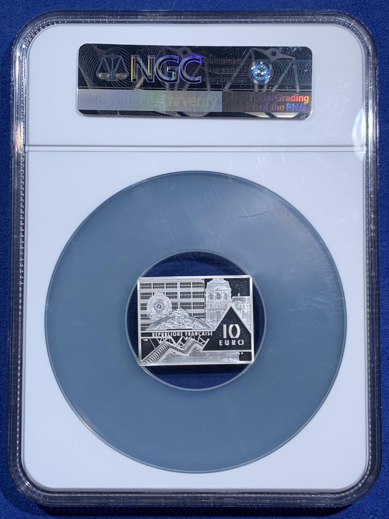 《竞宝斋》第470场 周日，周一，周二 3场连拍 （全场包邮）欢迎送拍 NGC PF69UC 法国2020年名画《格尔尼卡》10欧元精制纪念银币，900银，22.2克，限量3千枚。世界级艺术大师，现代派创始巨匠毕加索巅峰时期惊世之作！加大盒装