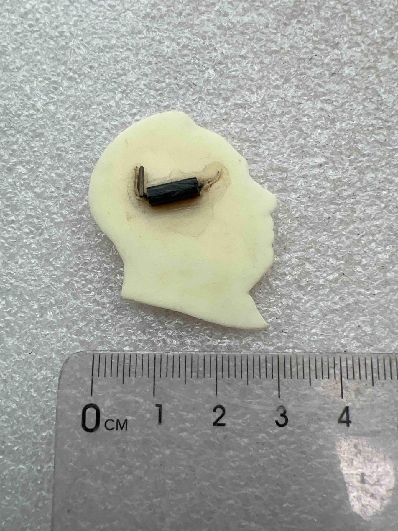 真品像章、纪念章 真品像章、纪念章