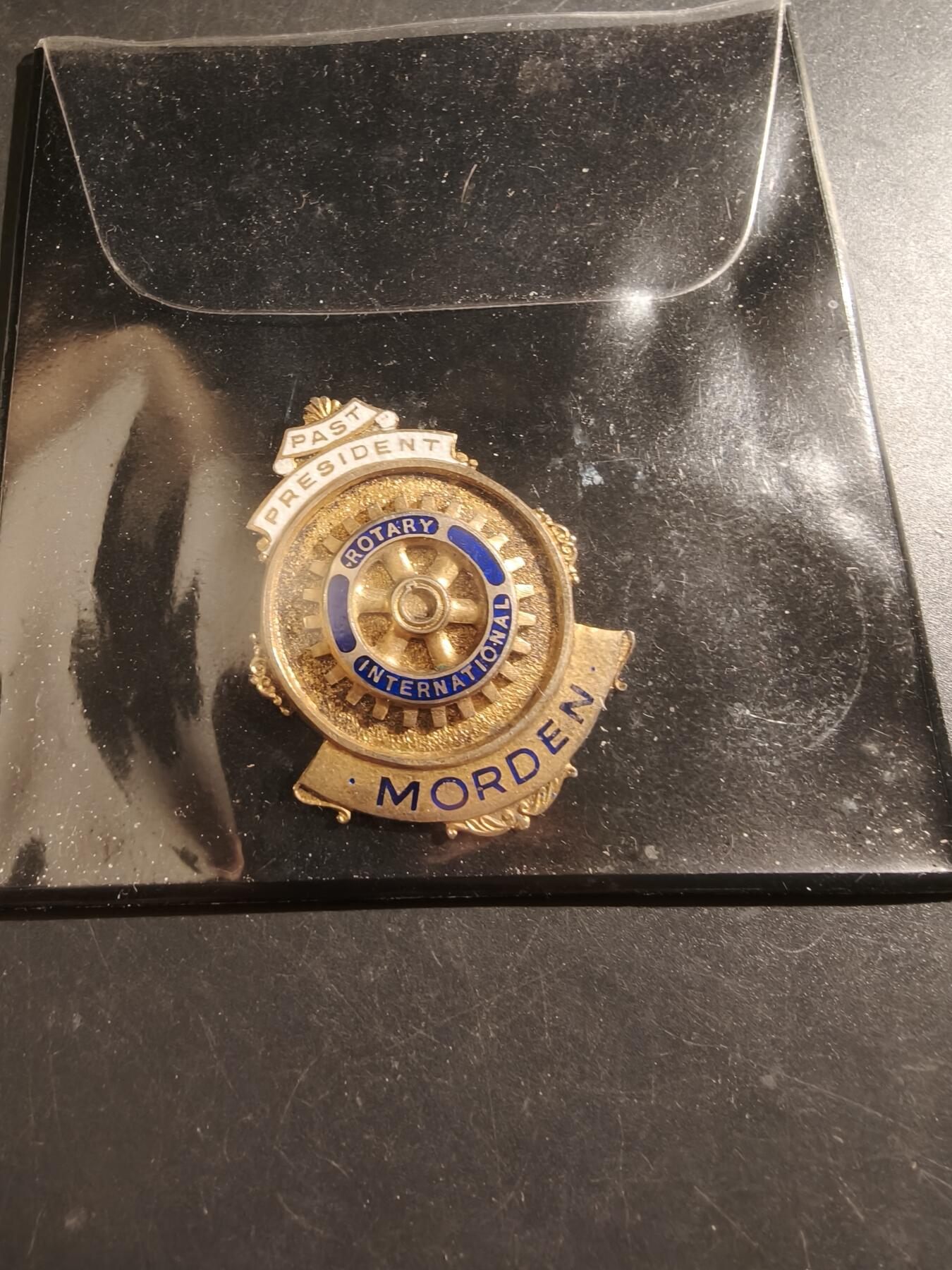 老王徽章第187期 英国皇家野牛兄弟会奖章   925银镀金珐琅    原袋   39.2g