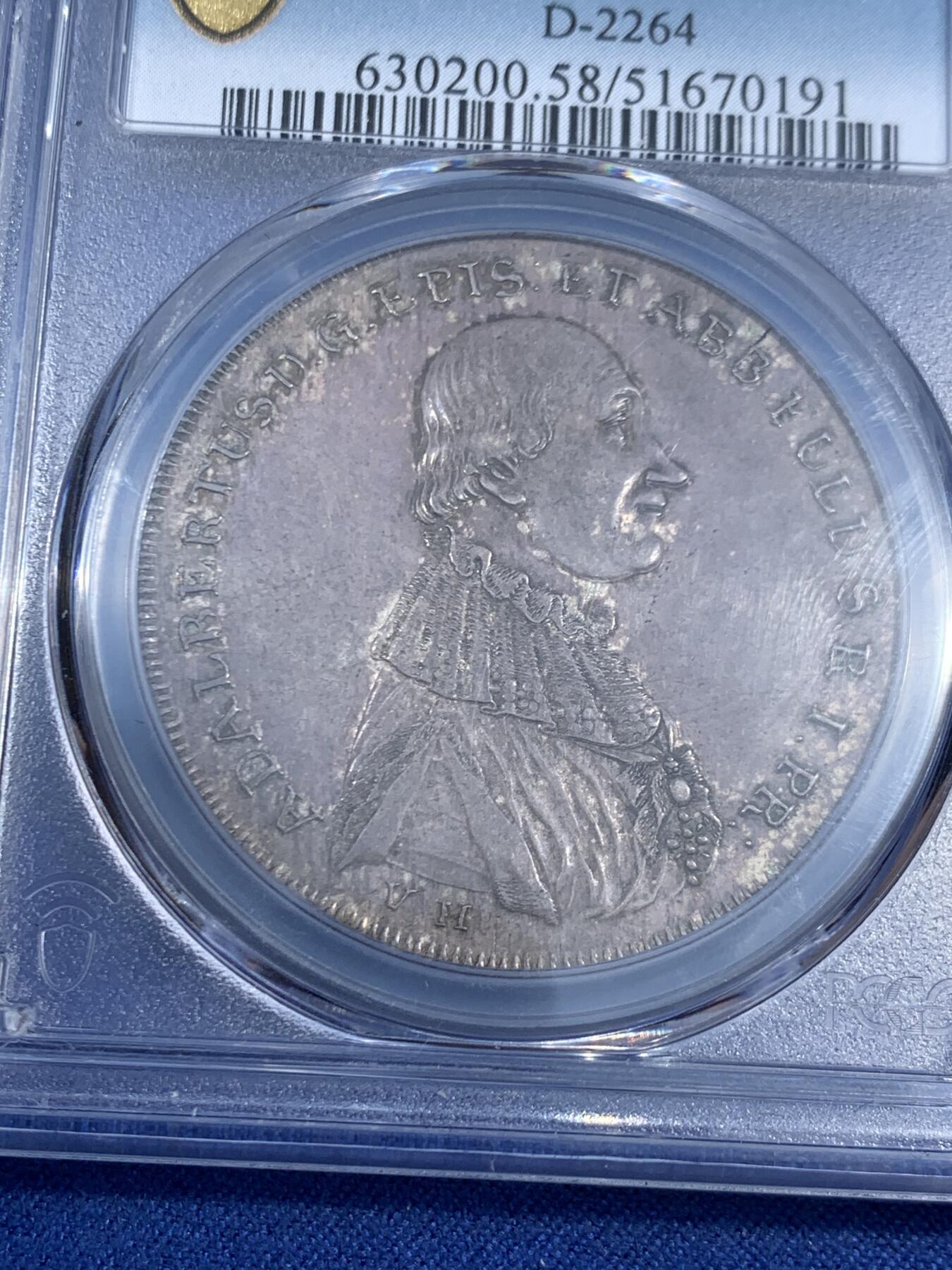 《竞宝斋》第470场 周日，周一，周二 3场连拍 （全场包邮）欢迎送拍 PCGS AU58 富尔达主教区 1796-VH 1泰勒银币 顶级巧克力包浆 反法战争主教区捐献银器铸造的贡献泰勒