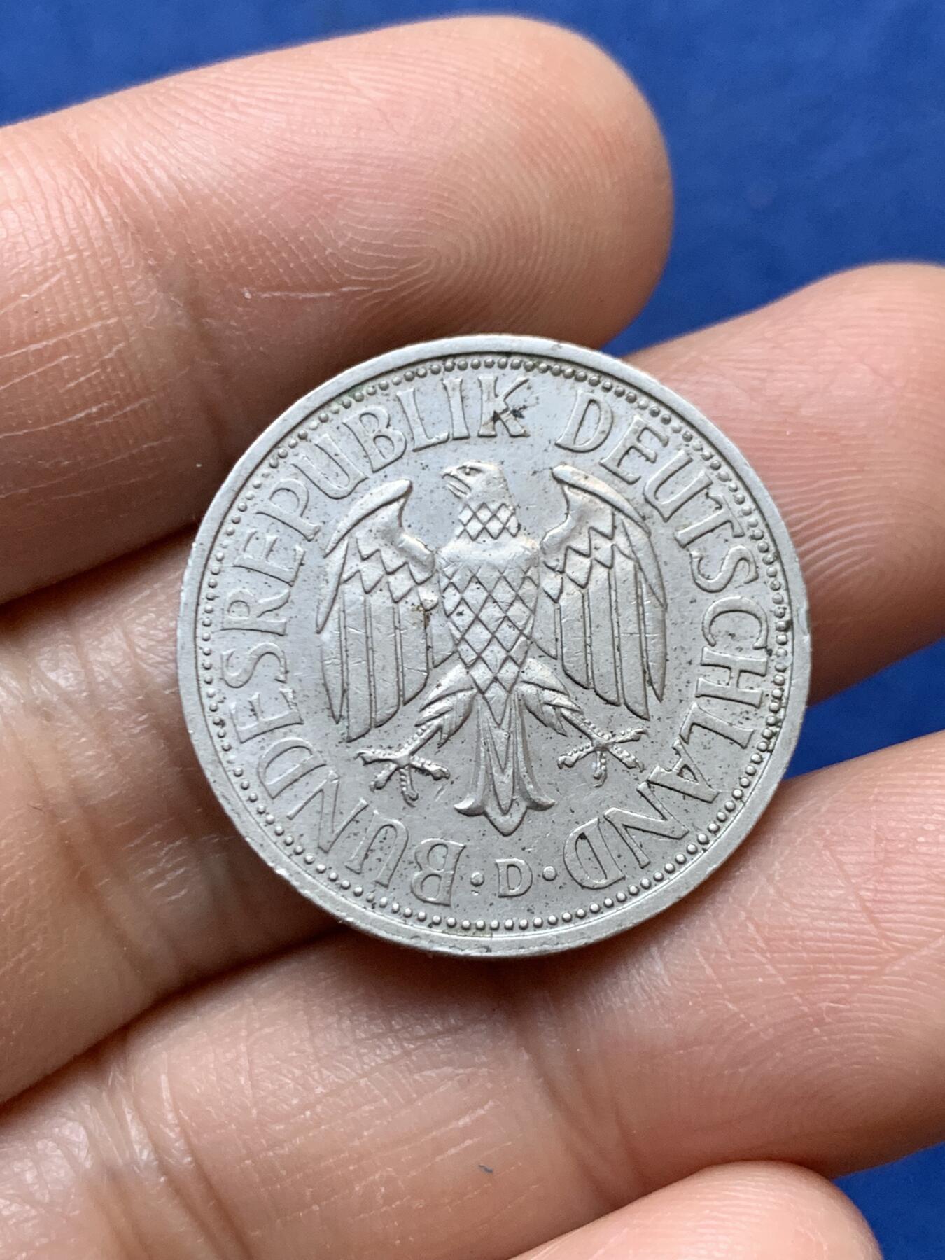 《竞宝斋》第470场 周日，周一，周二 3场连拍 （全场包邮）欢迎送拍 联邦德国1951年D版2马克