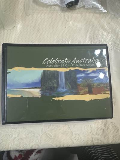 日日生财—银币珍藏专场 - 册装 2012年澳大利亚 动物彩色一元纪念币 5枚一套