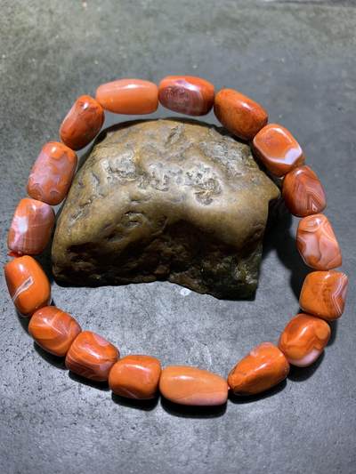 精美川料红白南红玛瑙随形单圈手串一条 - 精美川料红白南红玛瑙随形单圈手串一条