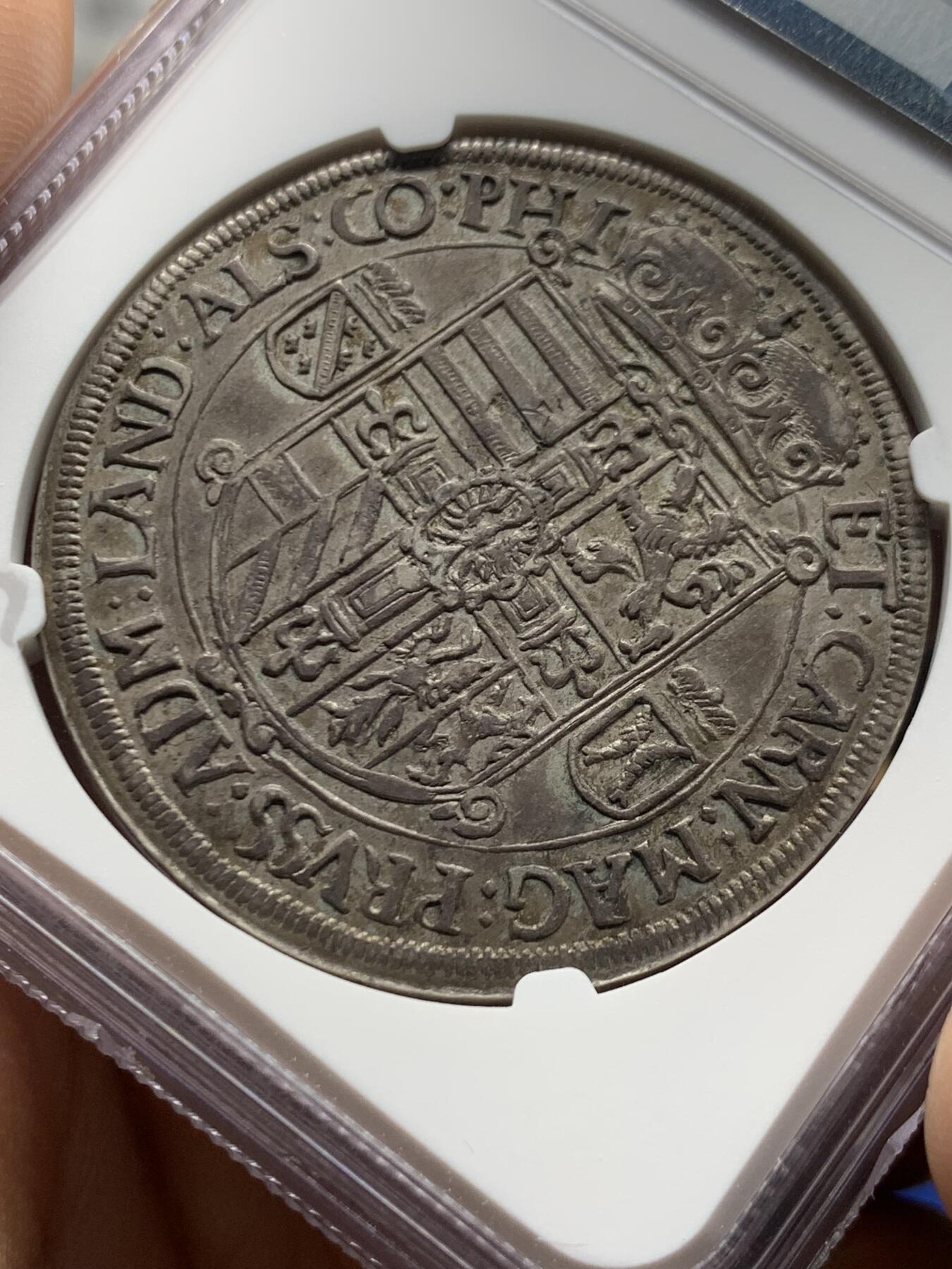 《竞宝斋》第470场 周日，周一，周二 3场连拍 （全场包邮）欢迎送拍 唯一冠军分 NGC AU58 德国 1615年 阿尔萨斯 马克西米利安三世 泰勒大银币 有分的只有2枚 不可错过的品种