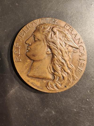 老王徽章第187期 - 法国农业部1895年农业竞赛大铜章     墨丘利造型    直径50mm   重量60g