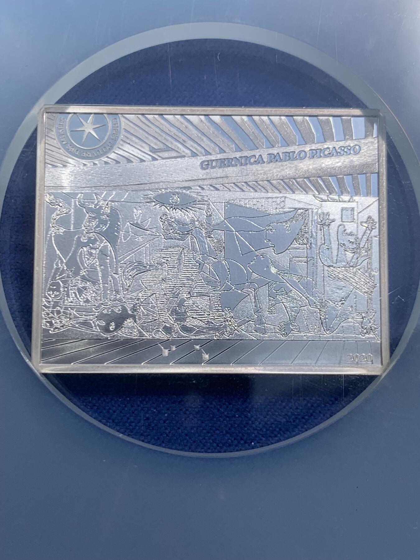 《竞宝斋》第470场 周日，周一，周二 3场连拍 （全场包邮）欢迎送拍 NGC PF69UC 法国2020年名画《格尔尼卡》10欧元精制纪念银币，900银，22.2克，限量3千枚。世界级艺术大师，现代派创始巨匠毕加索巅峰时期惊世之作！加大盒装