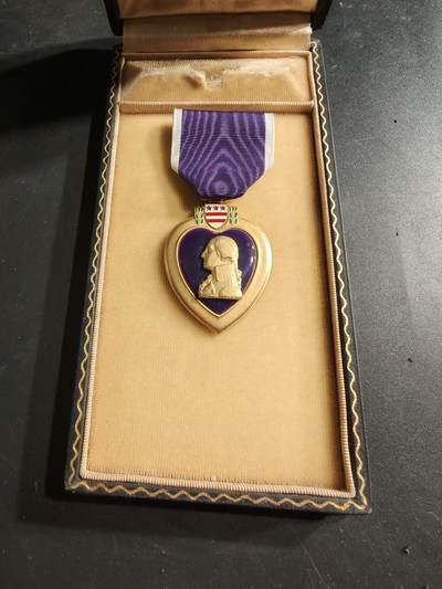 老王徽章第187期 - 美国紫心勋章    二战原盒