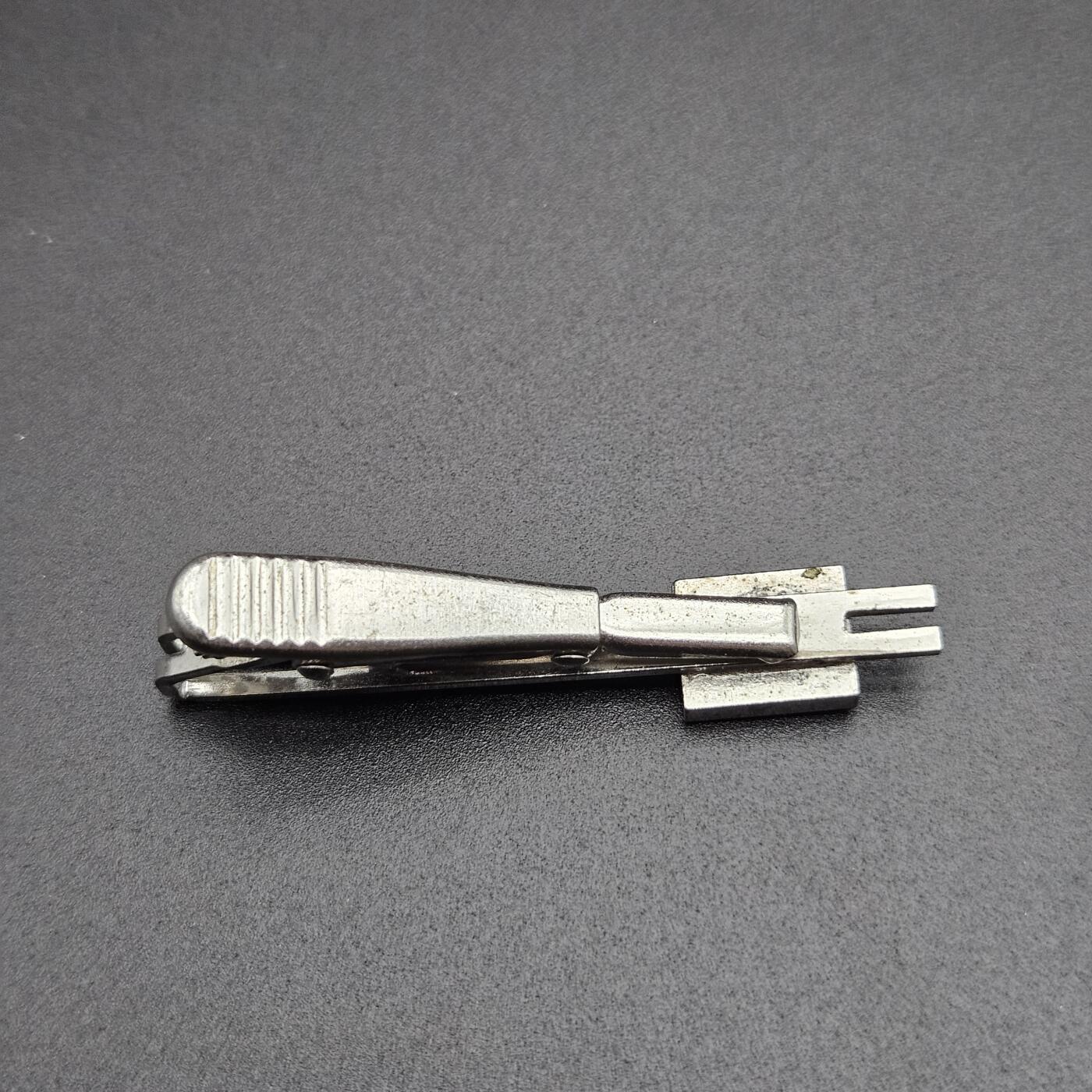 0元起拍勋章 第339期 咸鱼国勋章拍卖专场 3月18日（周三）下午6：00开始 日本中古领带夹