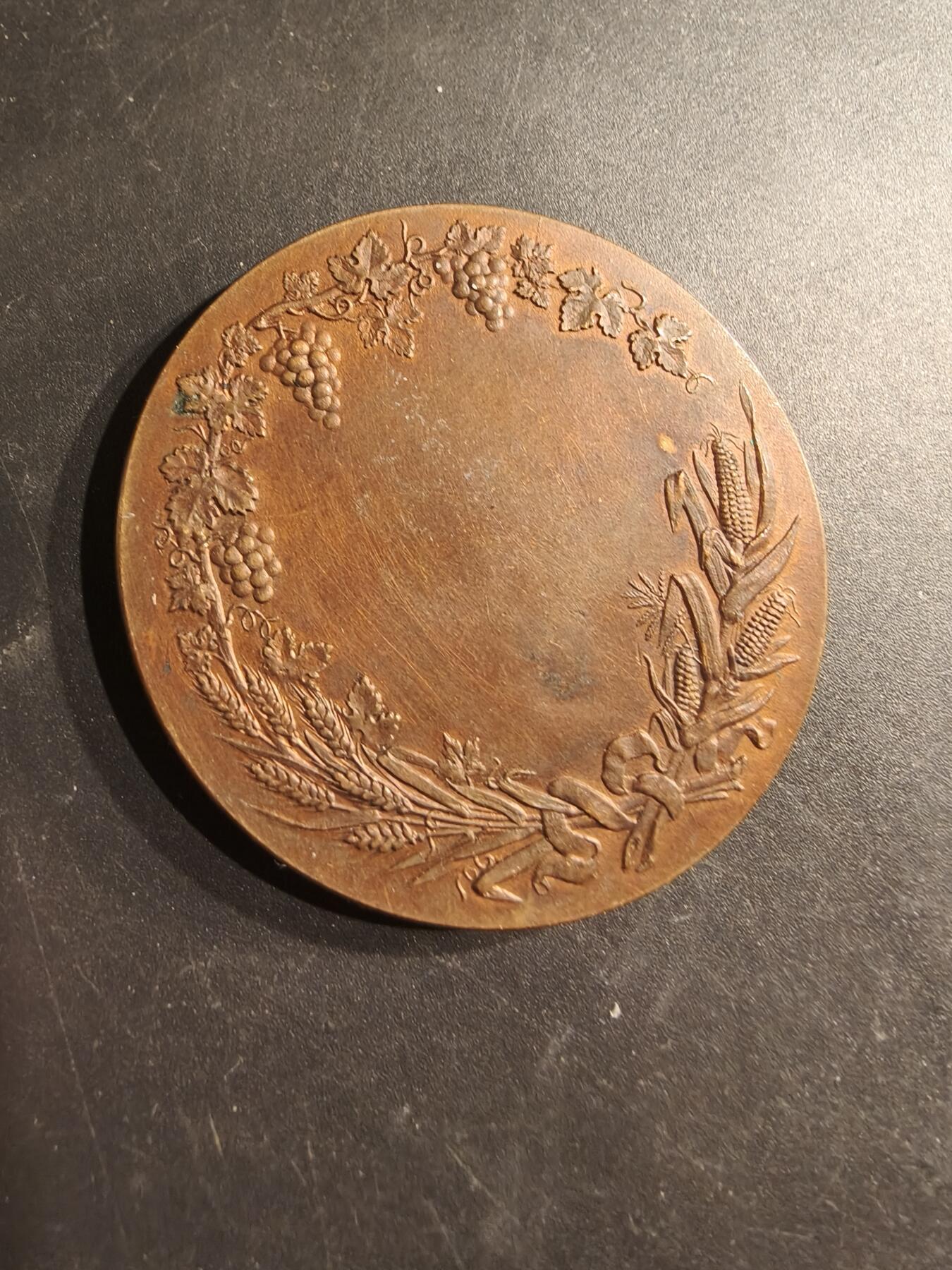 老王徽章第187期 法国全国农业鼓励协会大铜章    直径50mm    重量61.3g