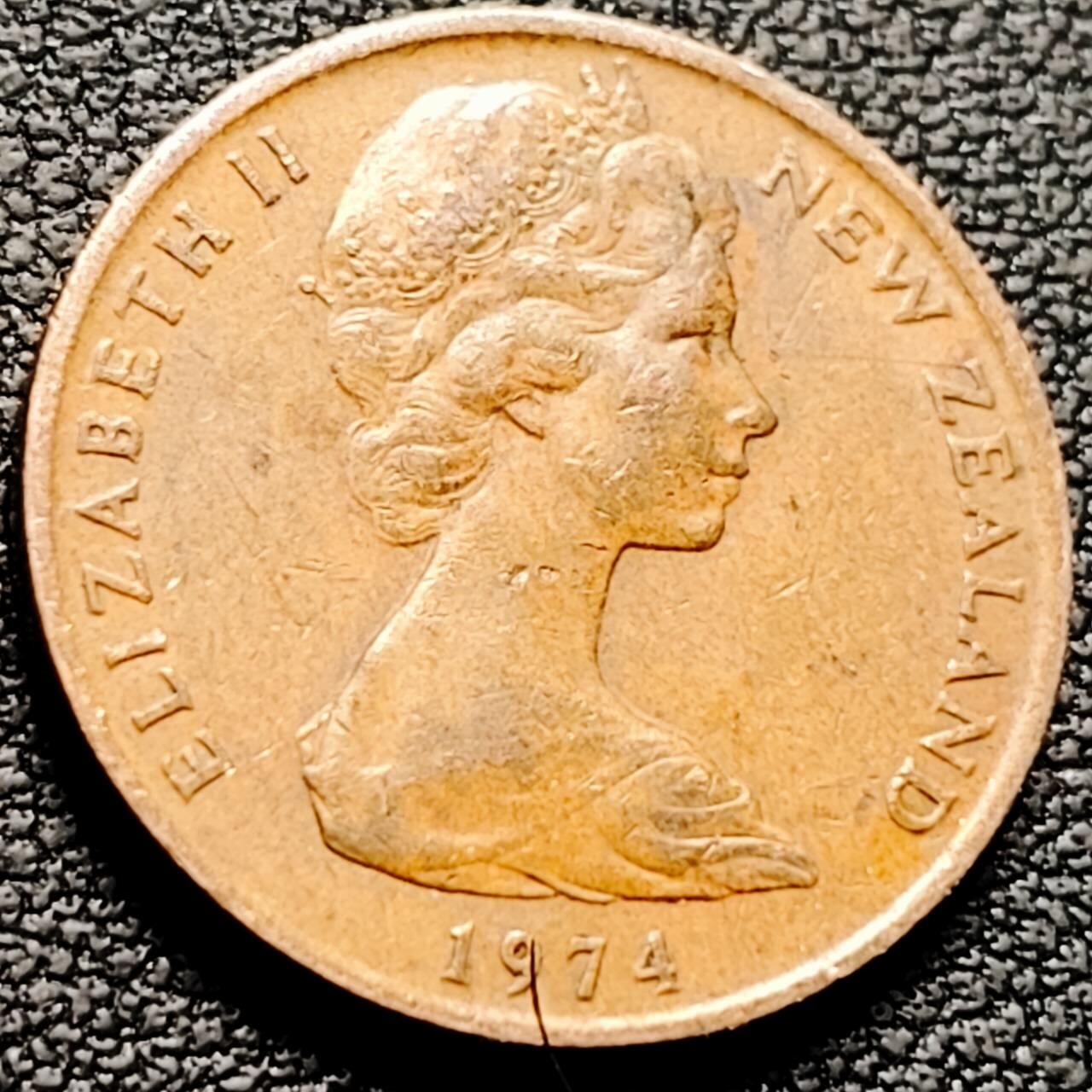 泉币菌-第210场-拍品多 请提前出价 。