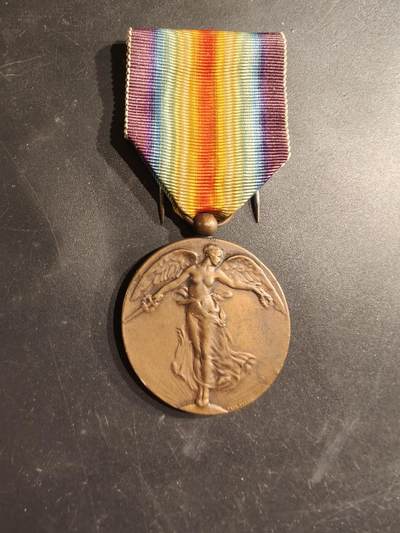 老王徽章第187期 - 比利时一战胜利奖章