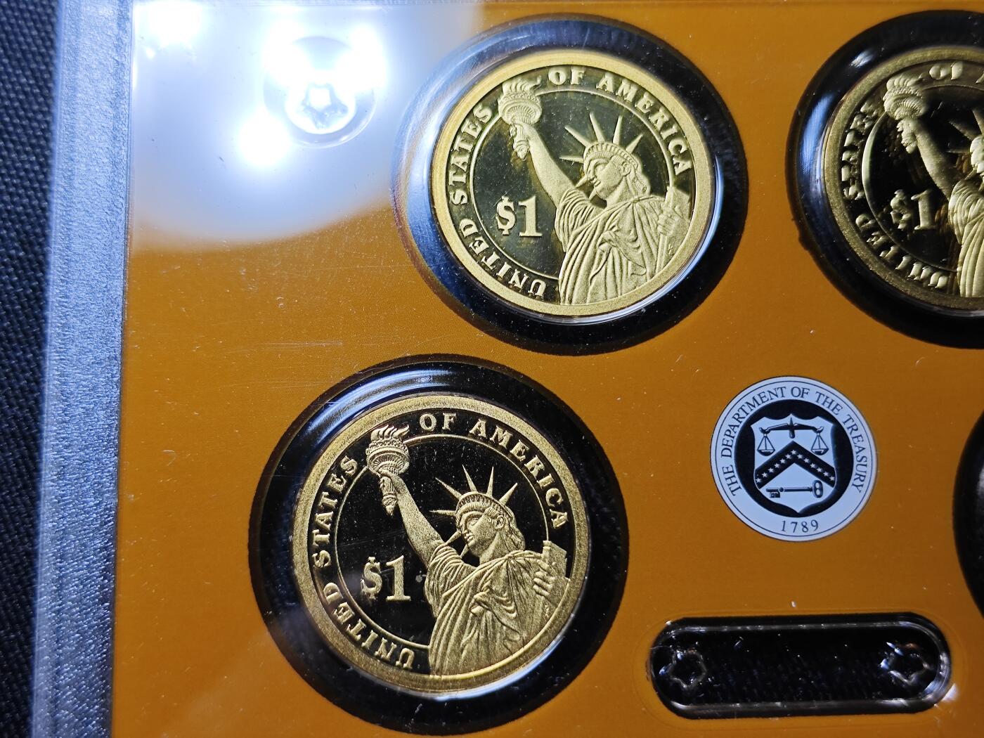 KK钱币收藏小铺   套币专场 2月预留时间 周末发货  2011美国1元总统精制纪念套币