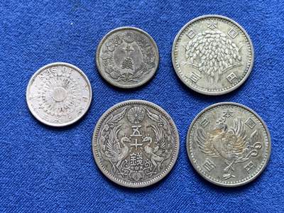 《竞宝斋》第470场 周日，周一，周二 3场连拍 （全场包邮）欢迎送拍 - 五枚一组 日本银币：大正二十年双凤五十钱 老包浆 + 大正四年十钱 + 大正六年十钱 + 昭和二十三年丹凤 + 昭和三十四年麦穗 好品