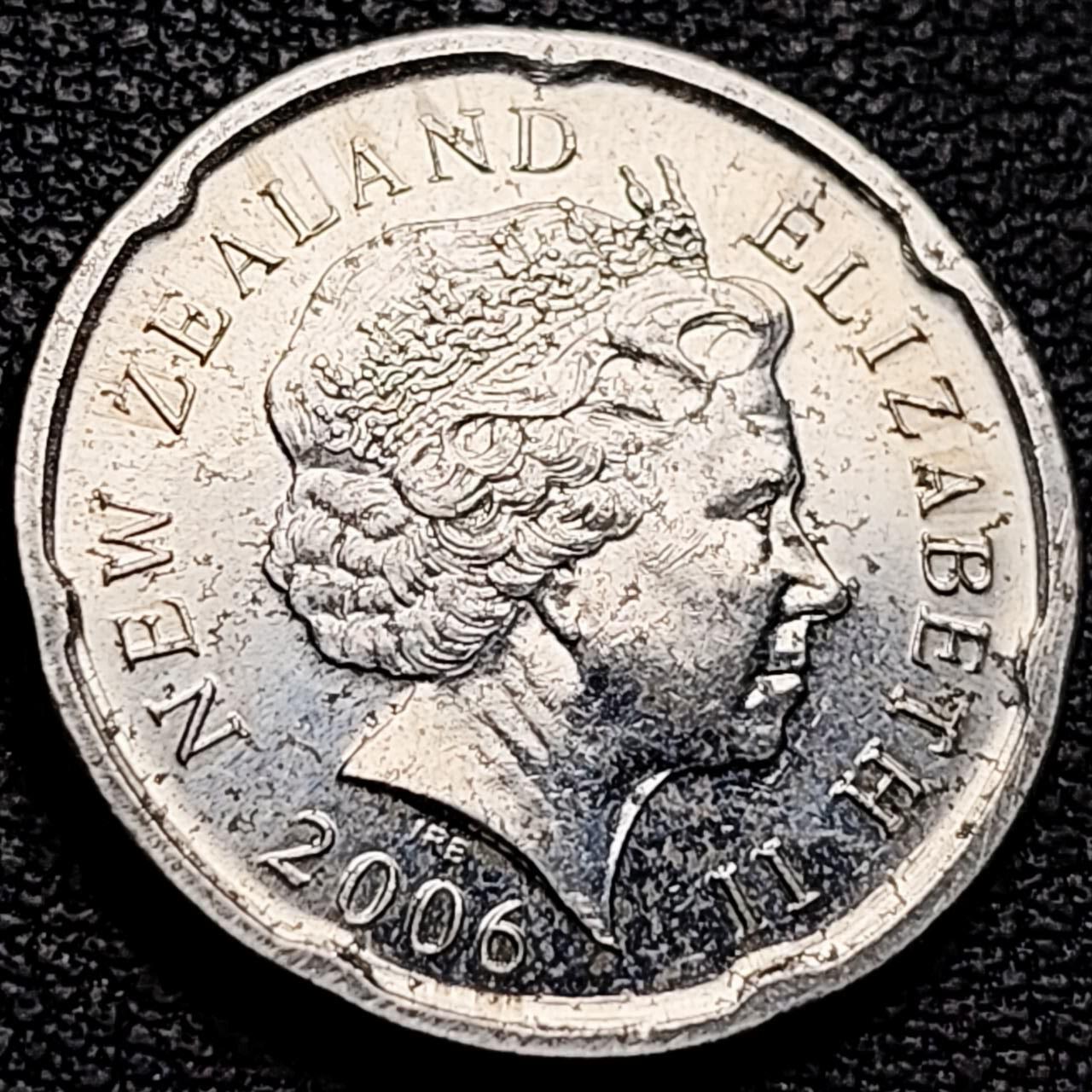 泉币菌-第210场-拍品多 请提前出价 。