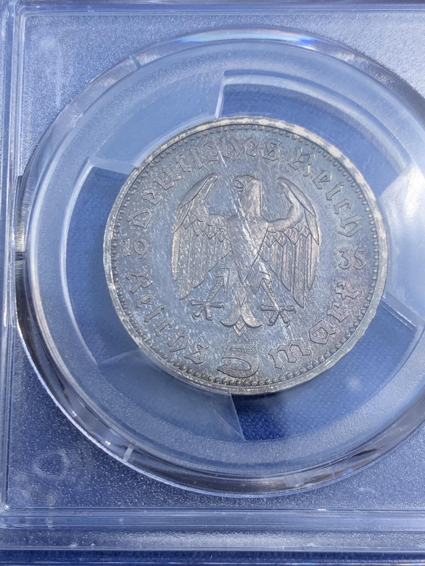 《竞宝斋》第470场 周日，周一，周二 3场连拍 （全场包邮）欢迎送拍 PCGS PR65 德国 1935A 兴登堡精制5马克 亚军分，高分精制主币，五彩镜面！近年来同等级的高分5马克价格涨势明显。