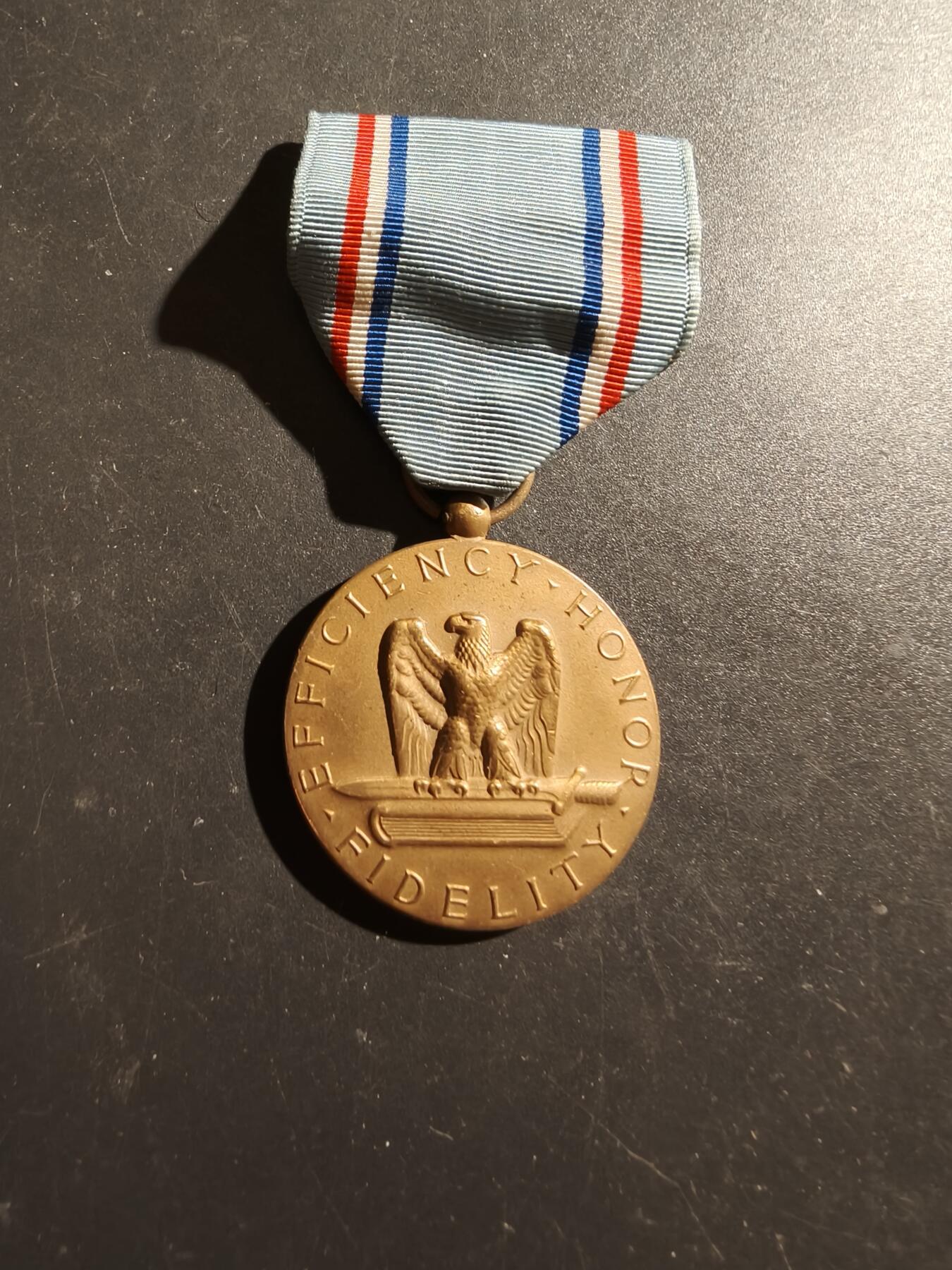 老王徽章第187期 美国空军品德优良奖章