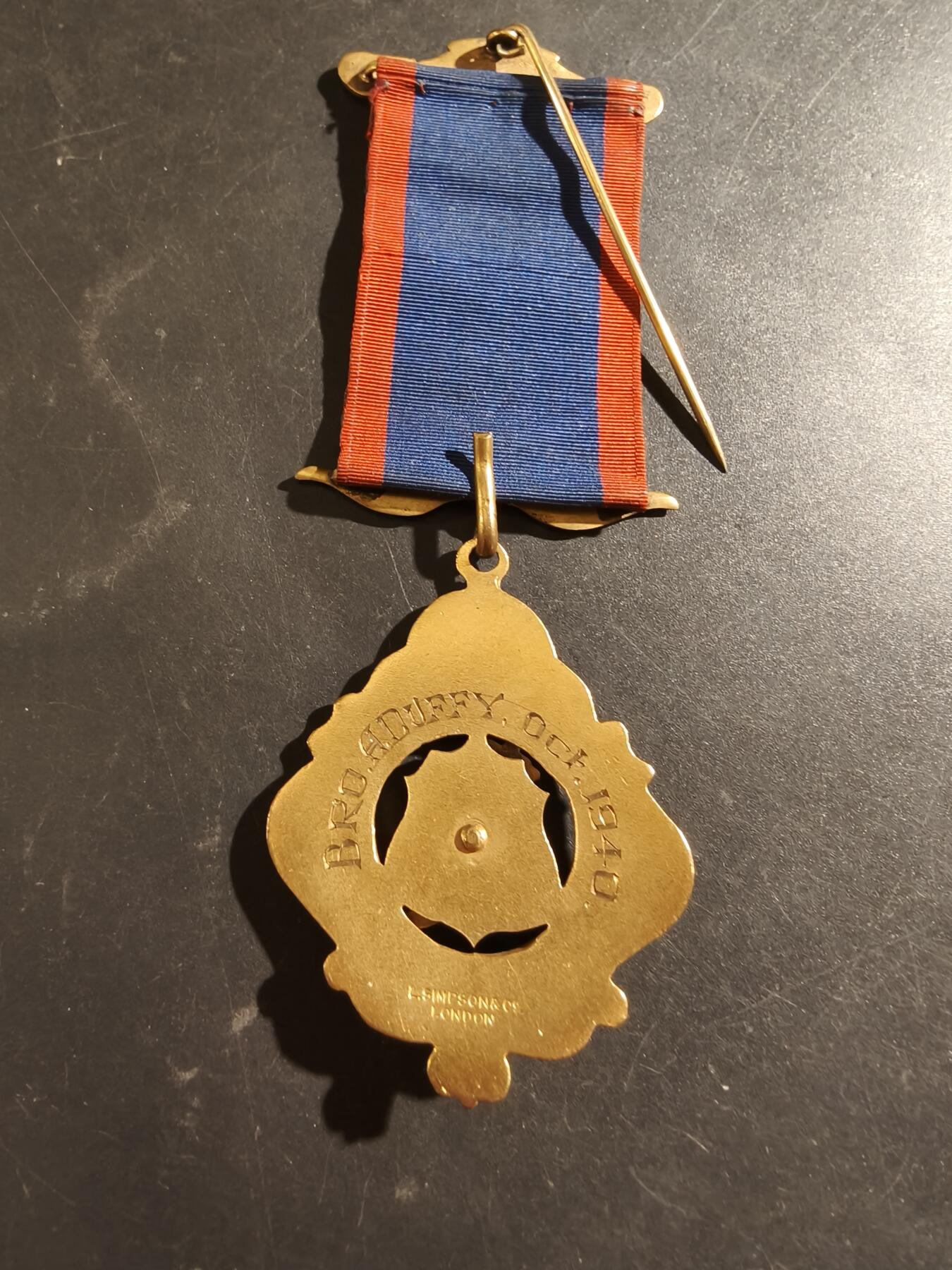 老王徽章第187期