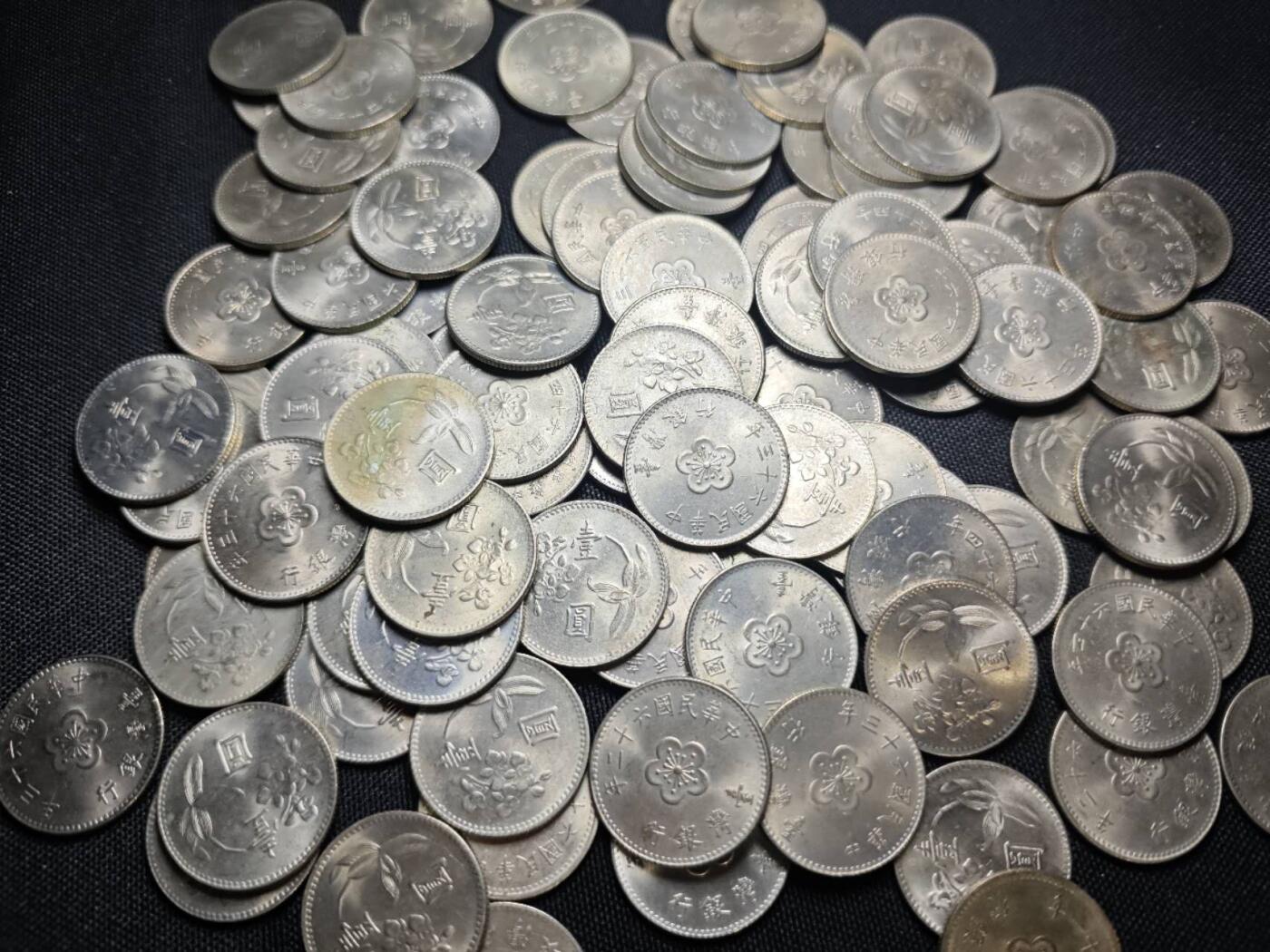 KK钱币收藏小铺   套币 批量/好品散币专场 2月预留时间 周末发货  