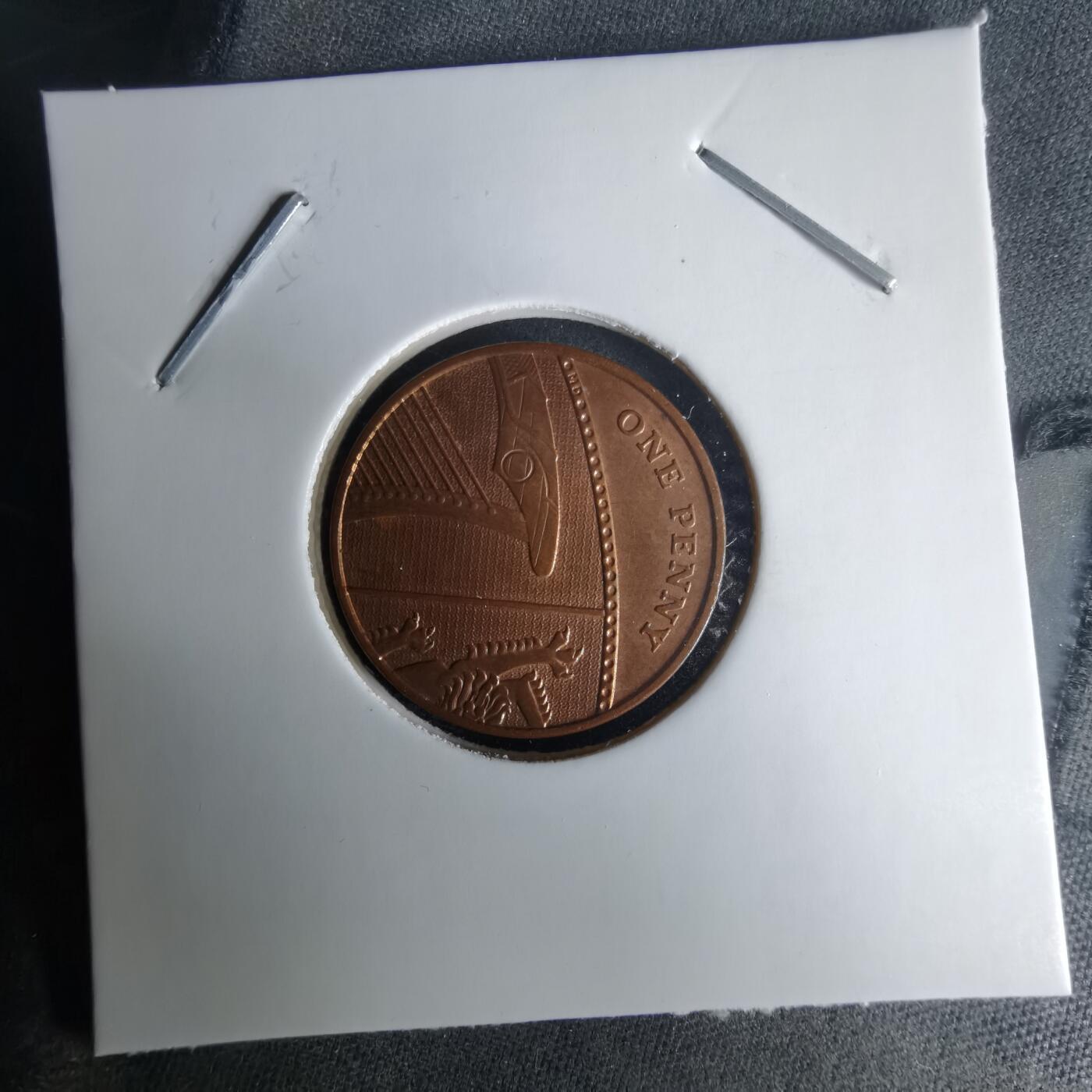 沼泽如烟--第1025场 英国2009年1便士