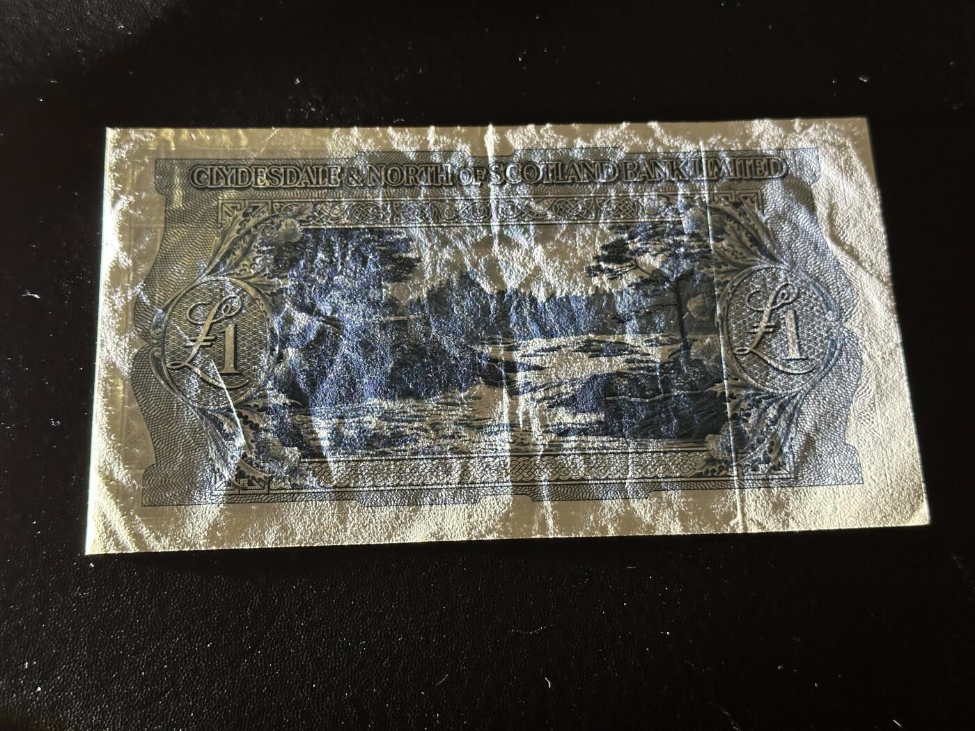 《外钞收藏家》第六百一十八期（精品场）（长期征集拍品、欢迎藏友们联系合作） 1954年苏格兰联合银行1镑 非全新 品相如图