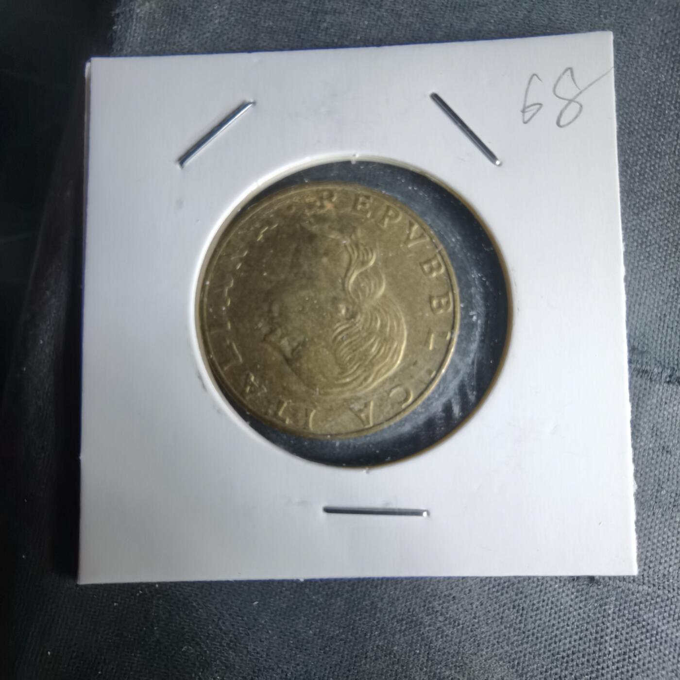 沼泽如烟--第1025场 意大利1993年200里拉纪念币