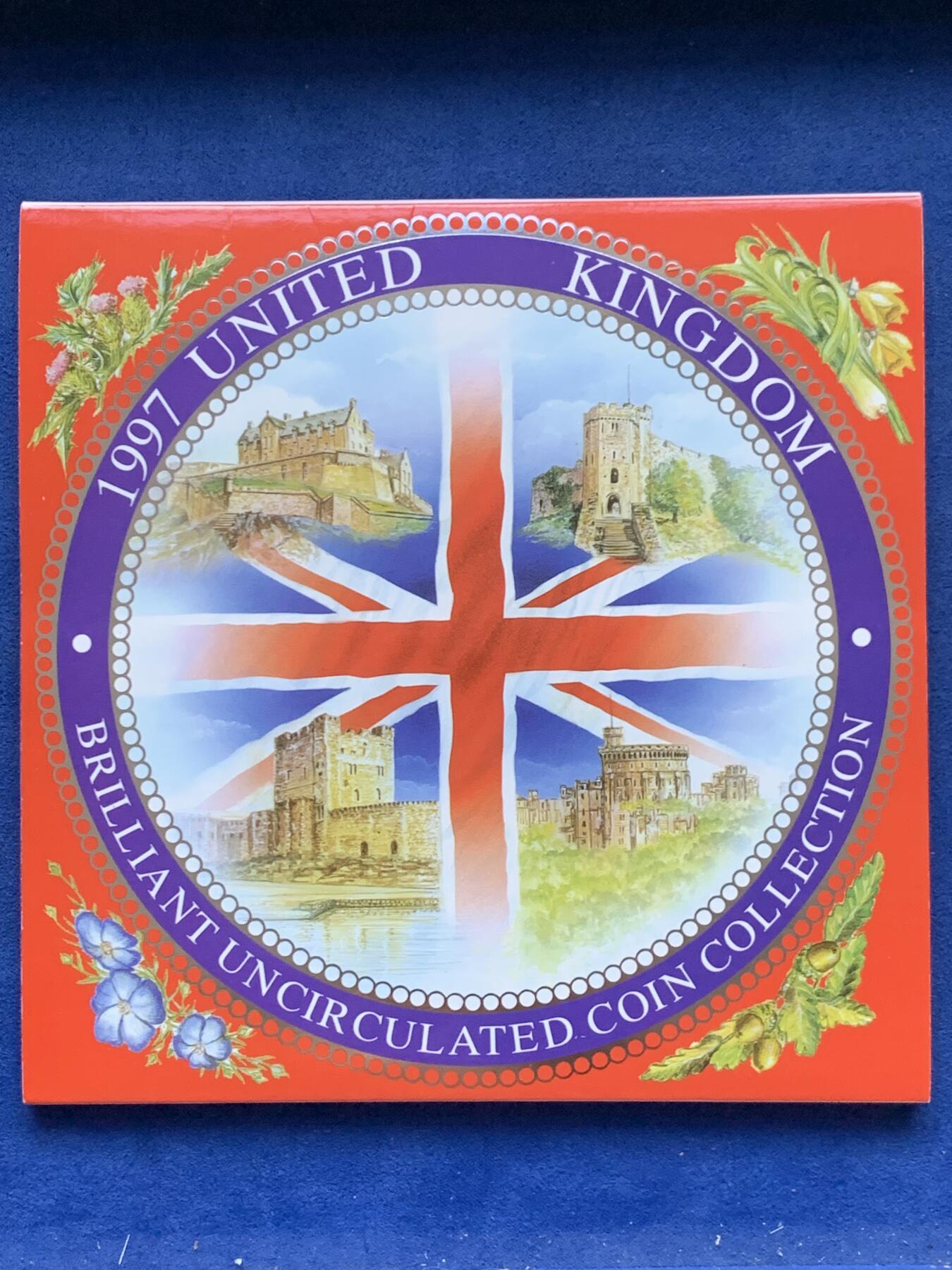 《竞宝斋》第470场 周日，周一，周二 3场连拍 （全场包邮）欢迎送拍 英国1997年普制套币 9枚 细节状态都不错