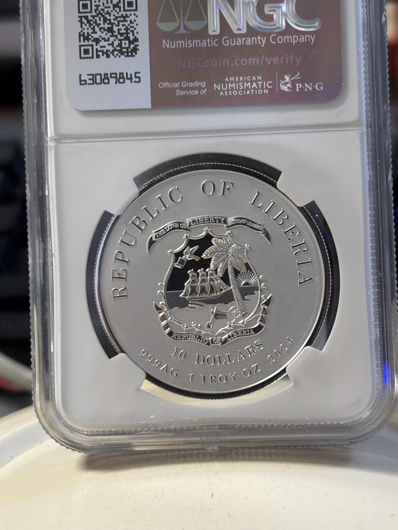 第194期拍卖 利比里亚2024年苏联光荣勋章镀金珐琅彩纪念银币NGC-PF70首，999银，发行500枚