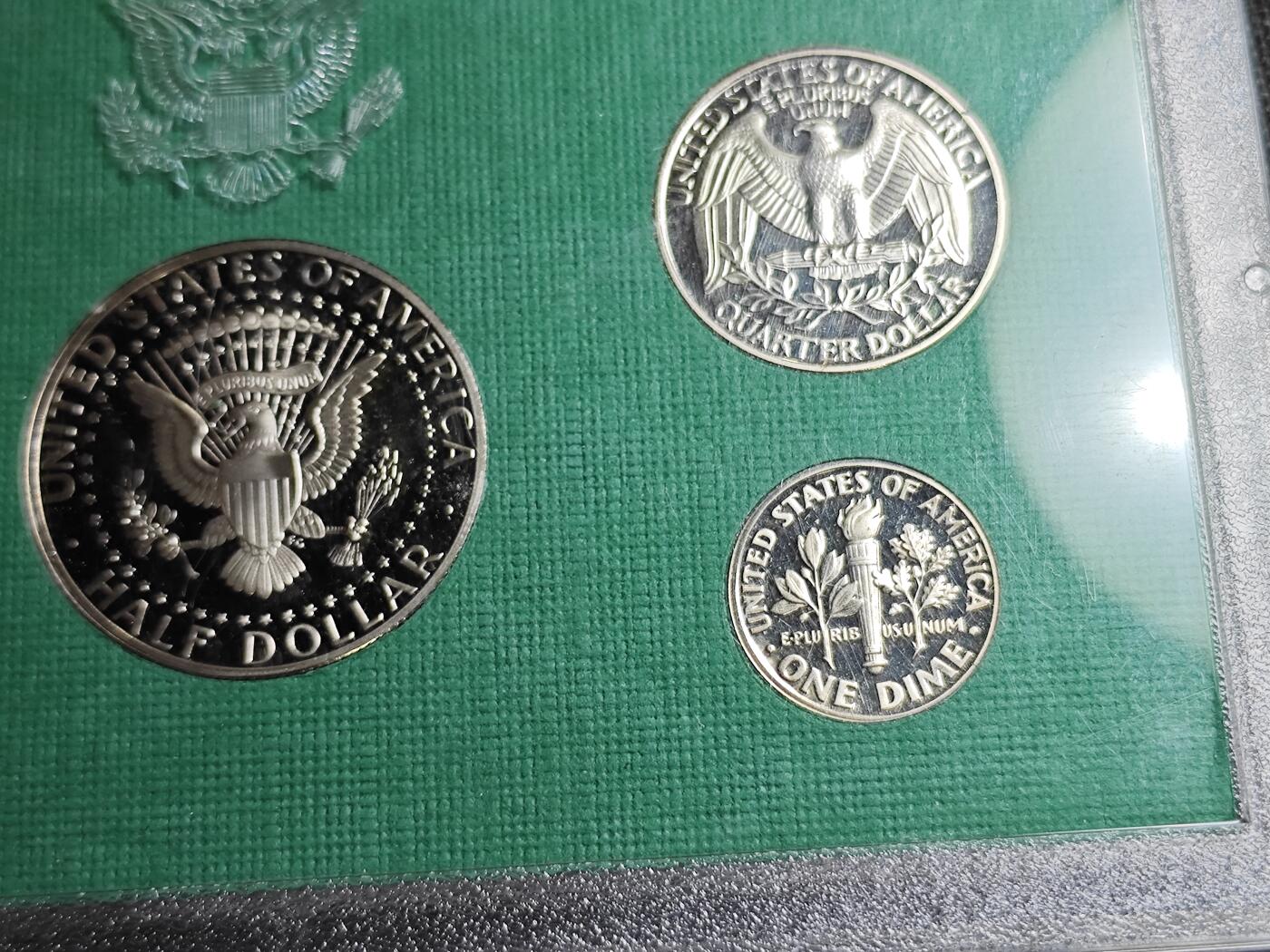 KK钱币收藏小铺   套币专场 2月预留时间 周末发货  1995美国大小面值清年精制套币