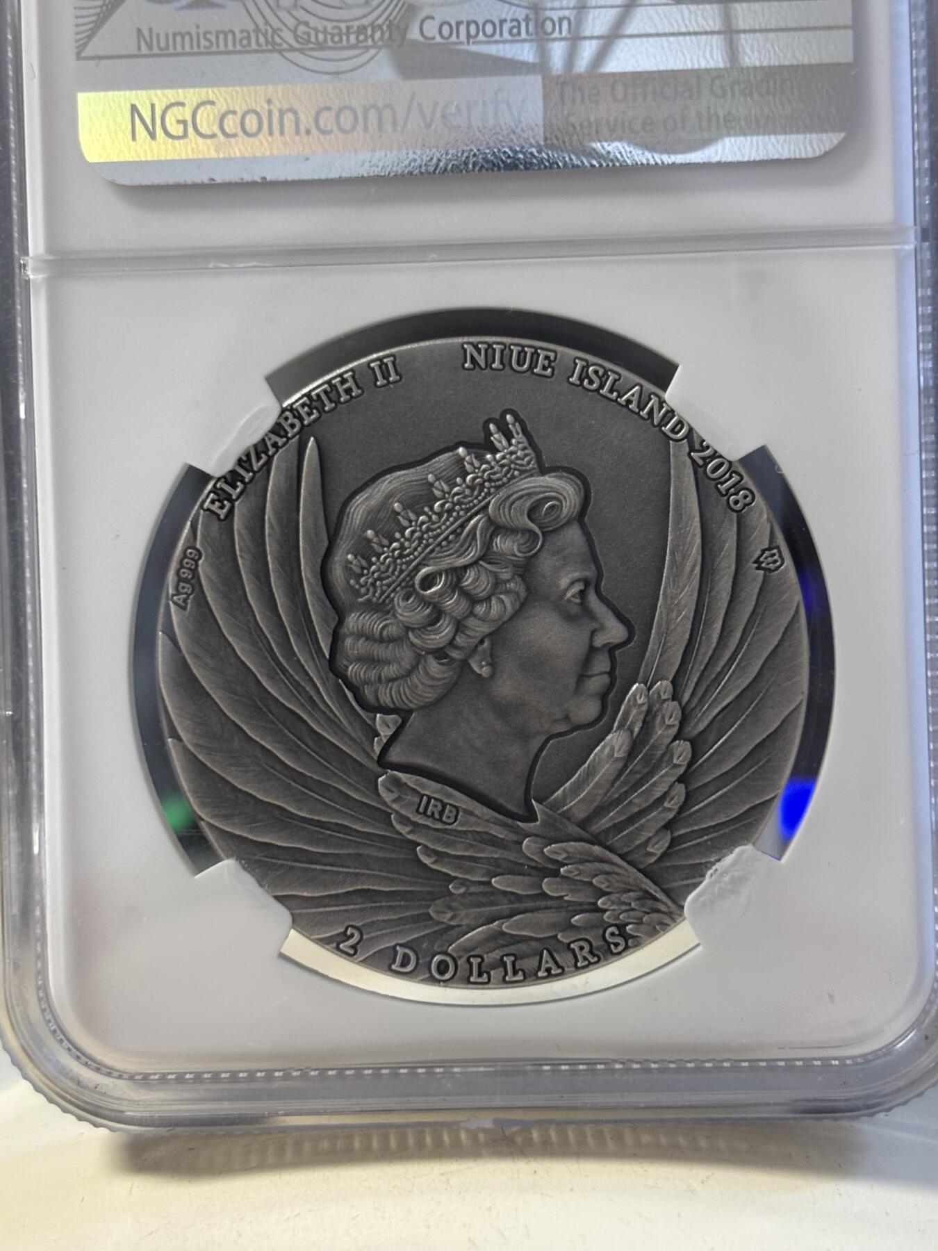 第194期拍卖 纽埃2018年菲律宾鹰镶嵌水晶仿古纪念银币NGC-MS70首，999银，发行500枚