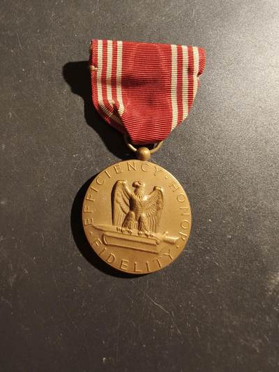 老王徽章第187期 - 美国陆军品德优良奖章    二战时期