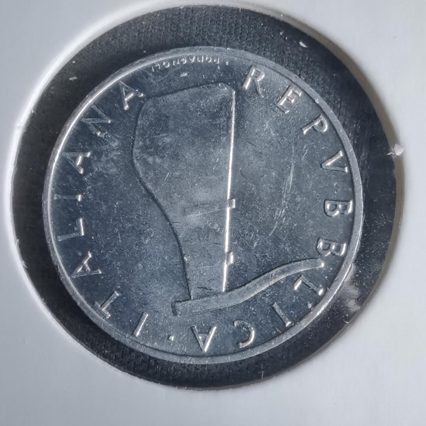 沼泽如烟--第1024场 意大利1972年5里拉