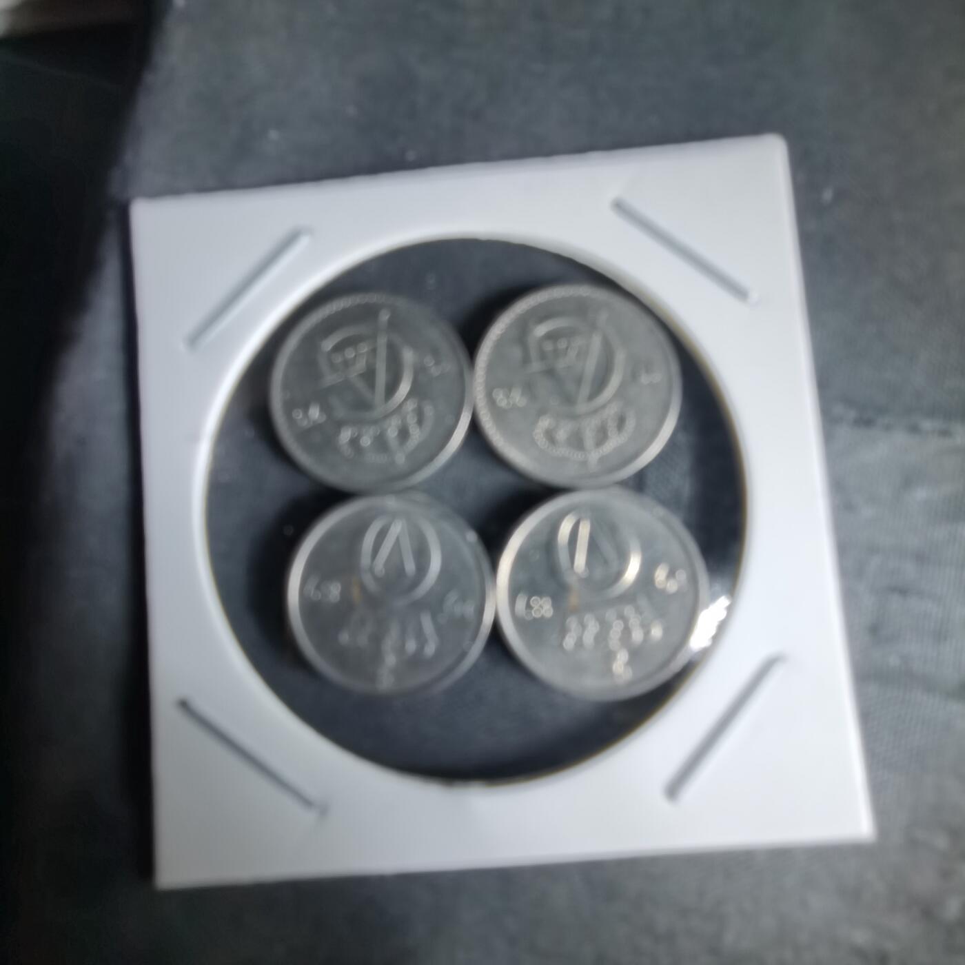 沼泽如烟--第1025场 瑞典四枚