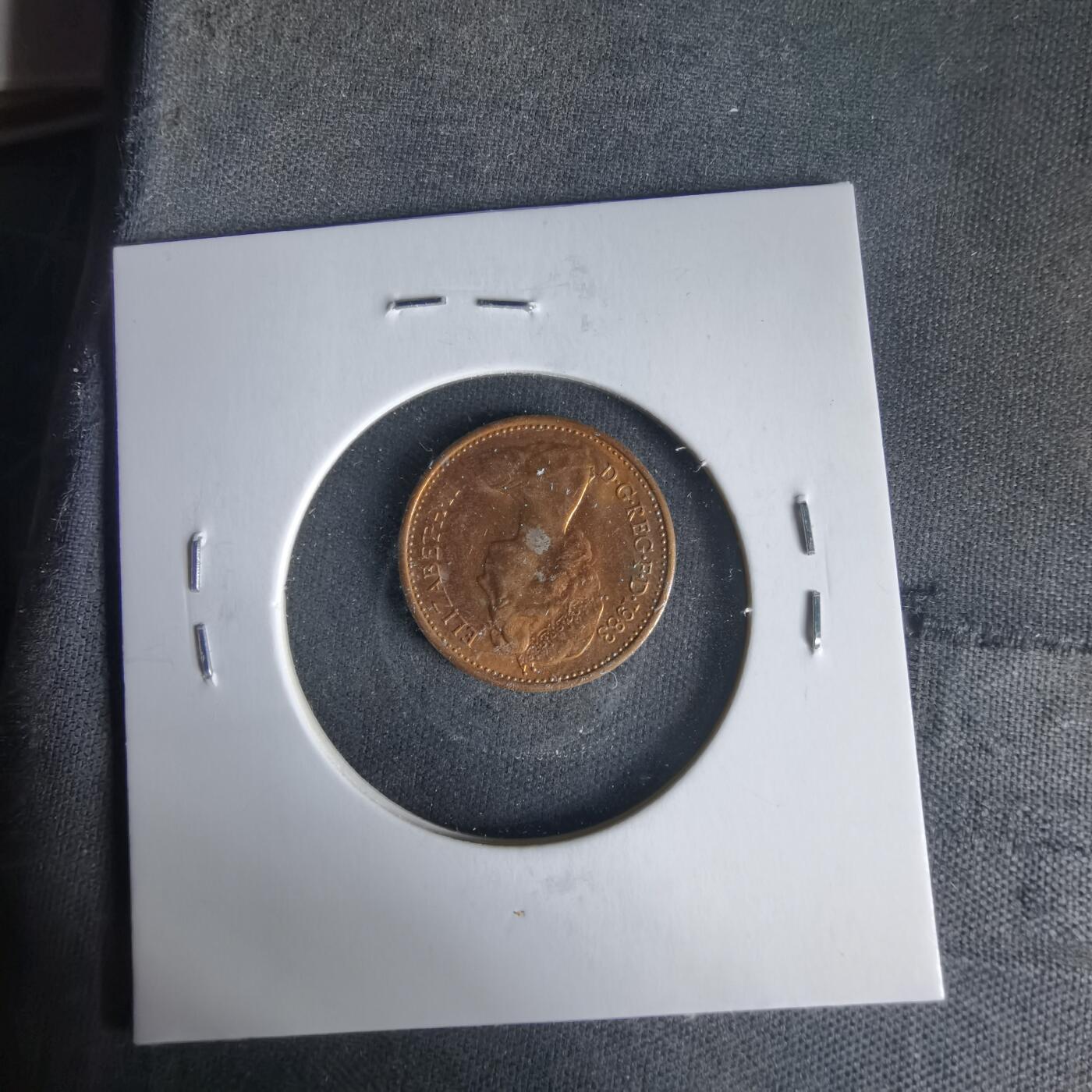 沼泽如烟--第1021场 英国1983年半便士