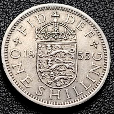 泉币菌-第211场-拍品多 请提前出价（工作最近较忙 发货不及时，望理解） - 1955年 三狮盾徽 英国1先令硬币 24mm  伊丽莎白二世